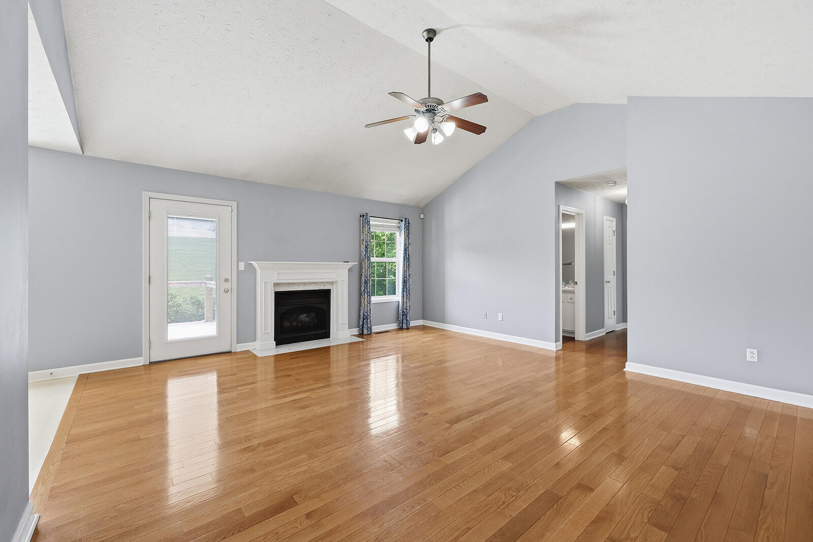 305 Forest Ridge Drive Property Photo 13