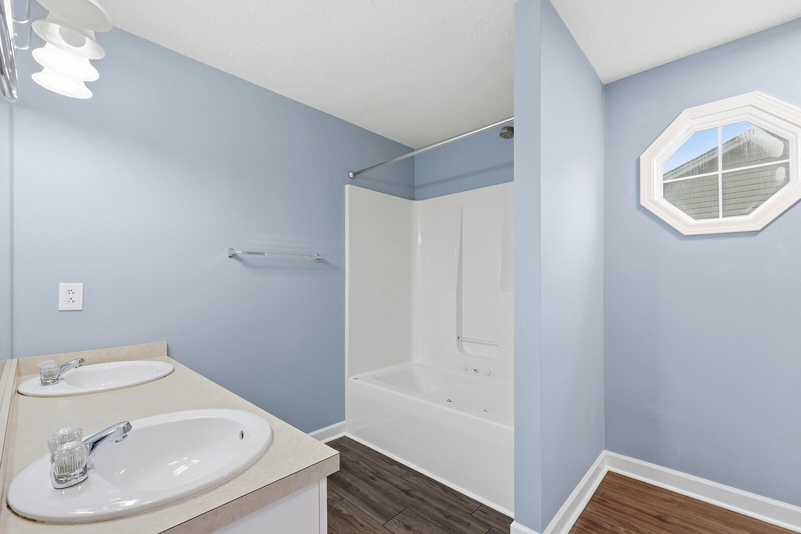 305 Forest Ridge Drive Property Photo 36