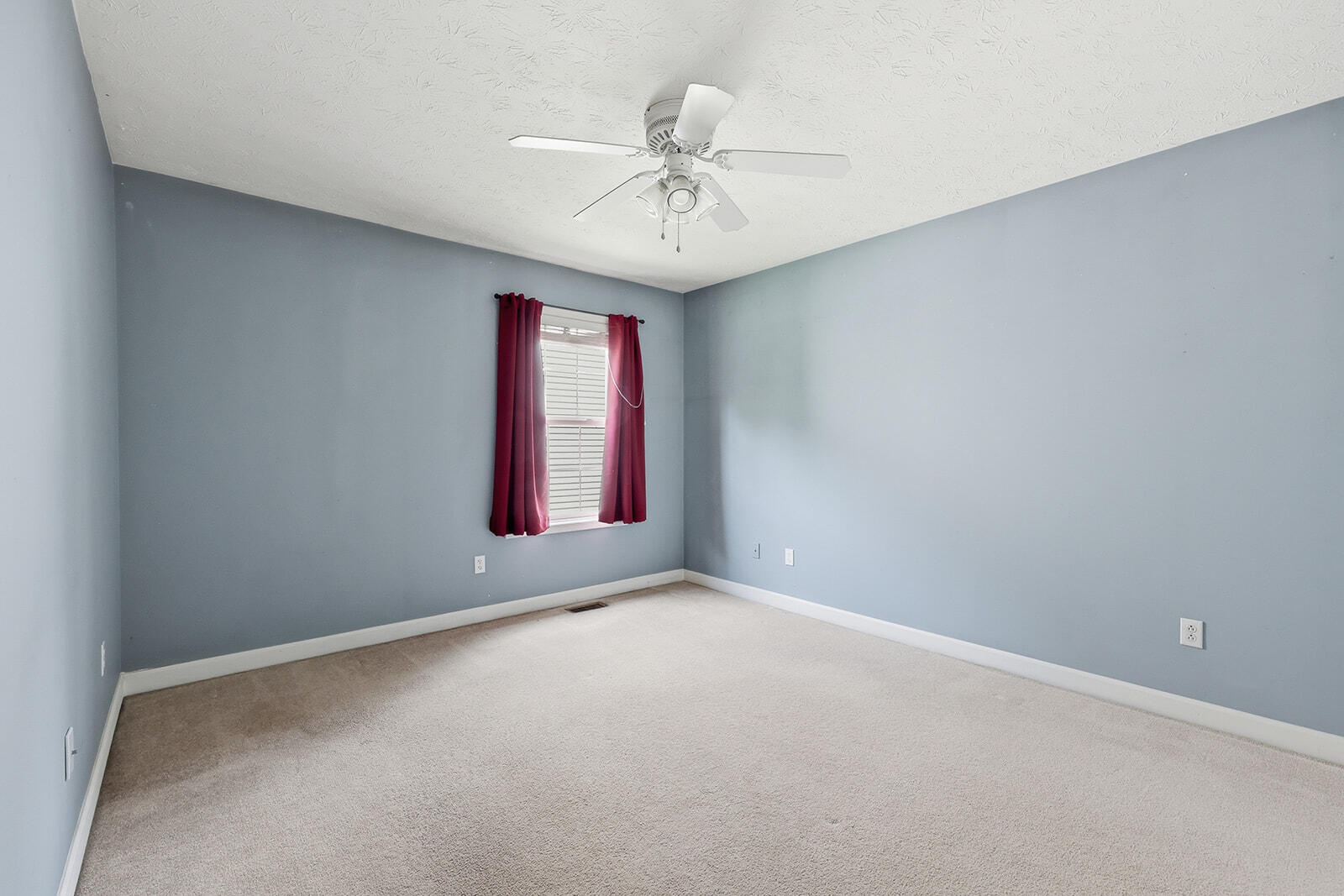 305 Forest Ridge Drive Property Photo 43