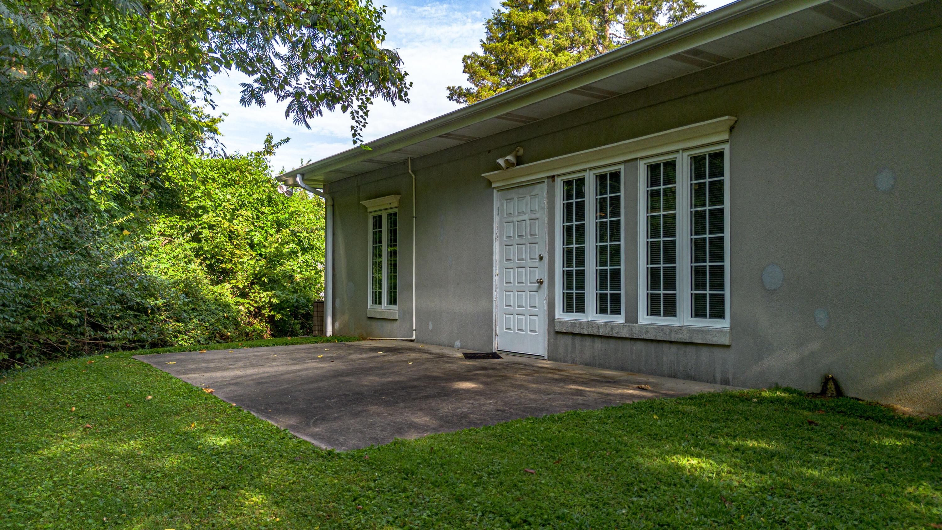 3140 Parisa Drive Property Photo 9