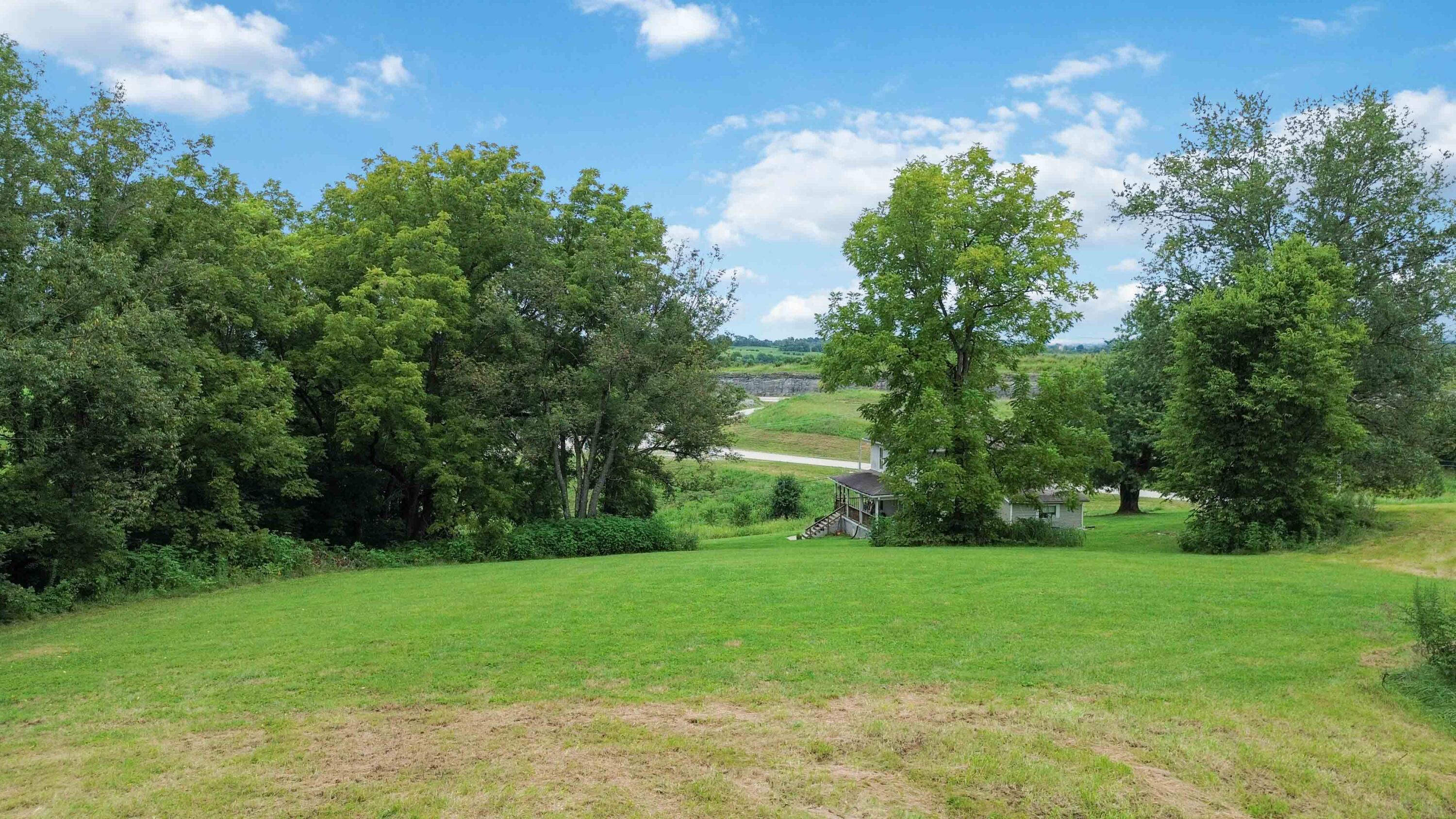 845 Copperhead Road Property Photo 9