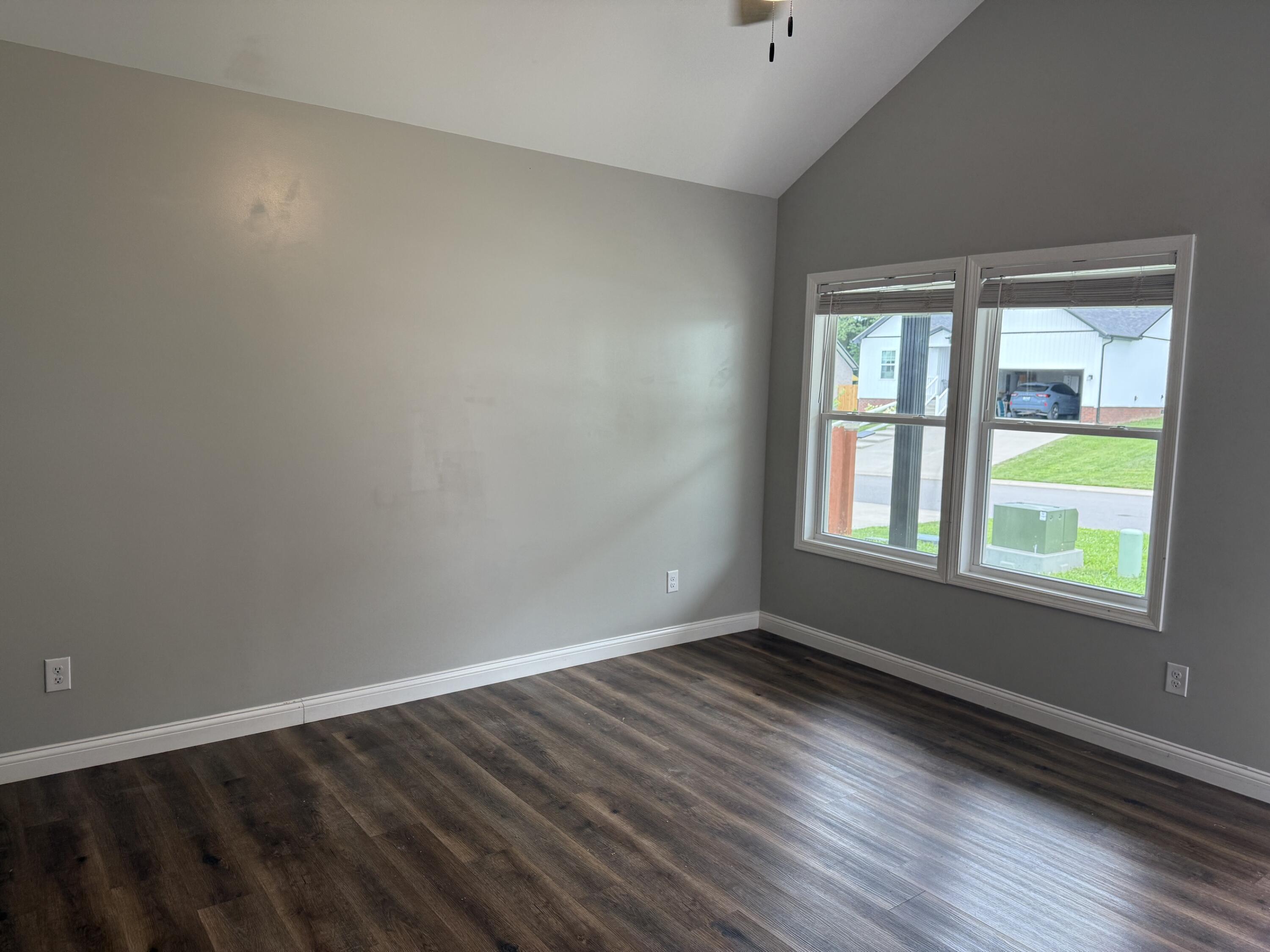 272 Pinehurst Way Property Photo 5
