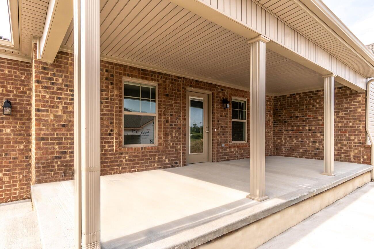 144 Garden Gate Drive Property Photo 3