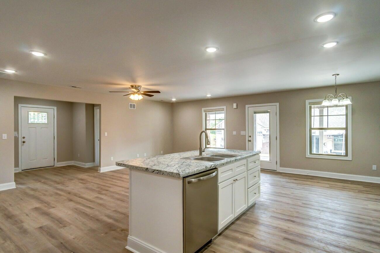 144 Garden Gate Drive Property Photo 12