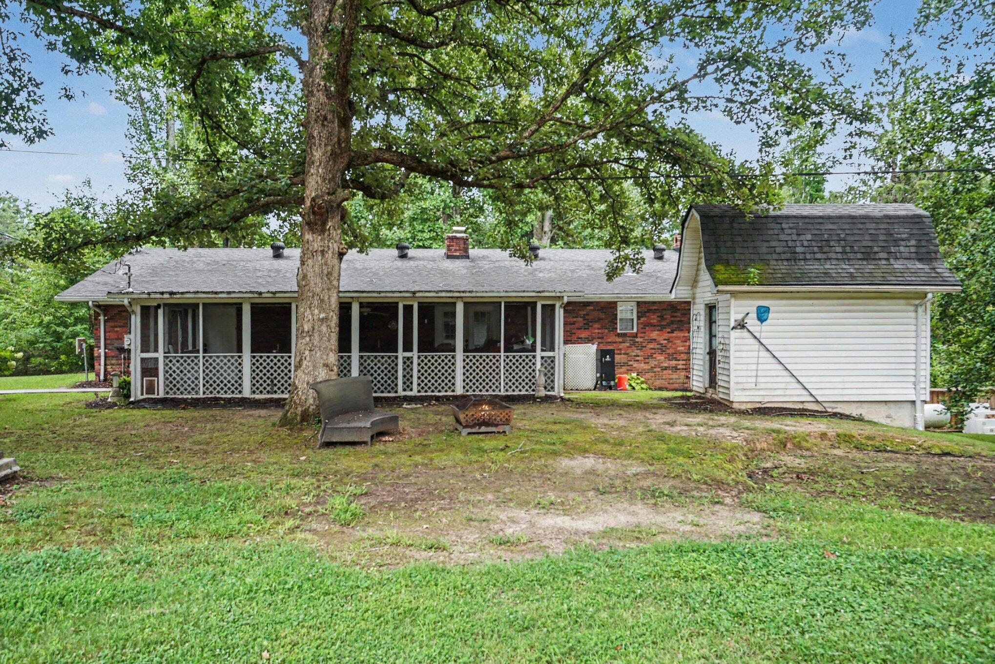 1540 Happy Top Road Property Photo 33