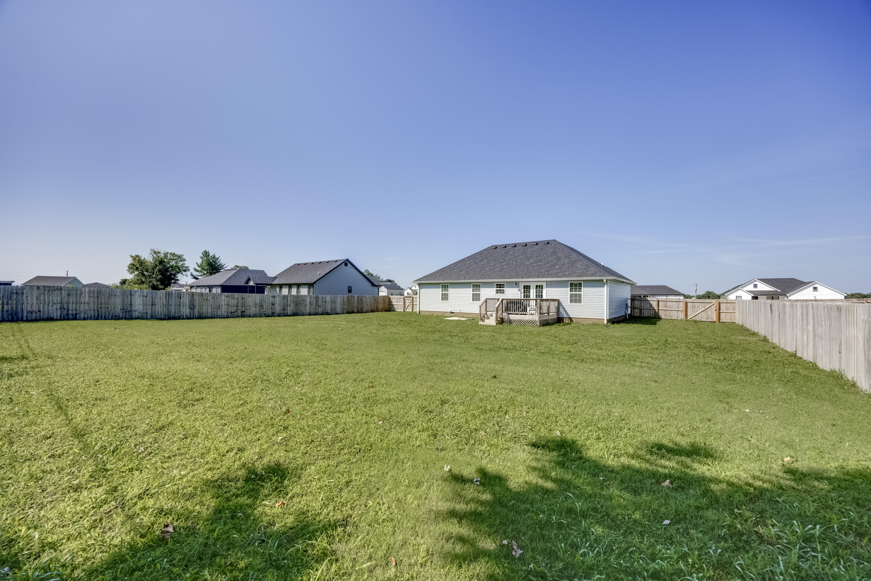218 Dean Drive Property Photo 4
