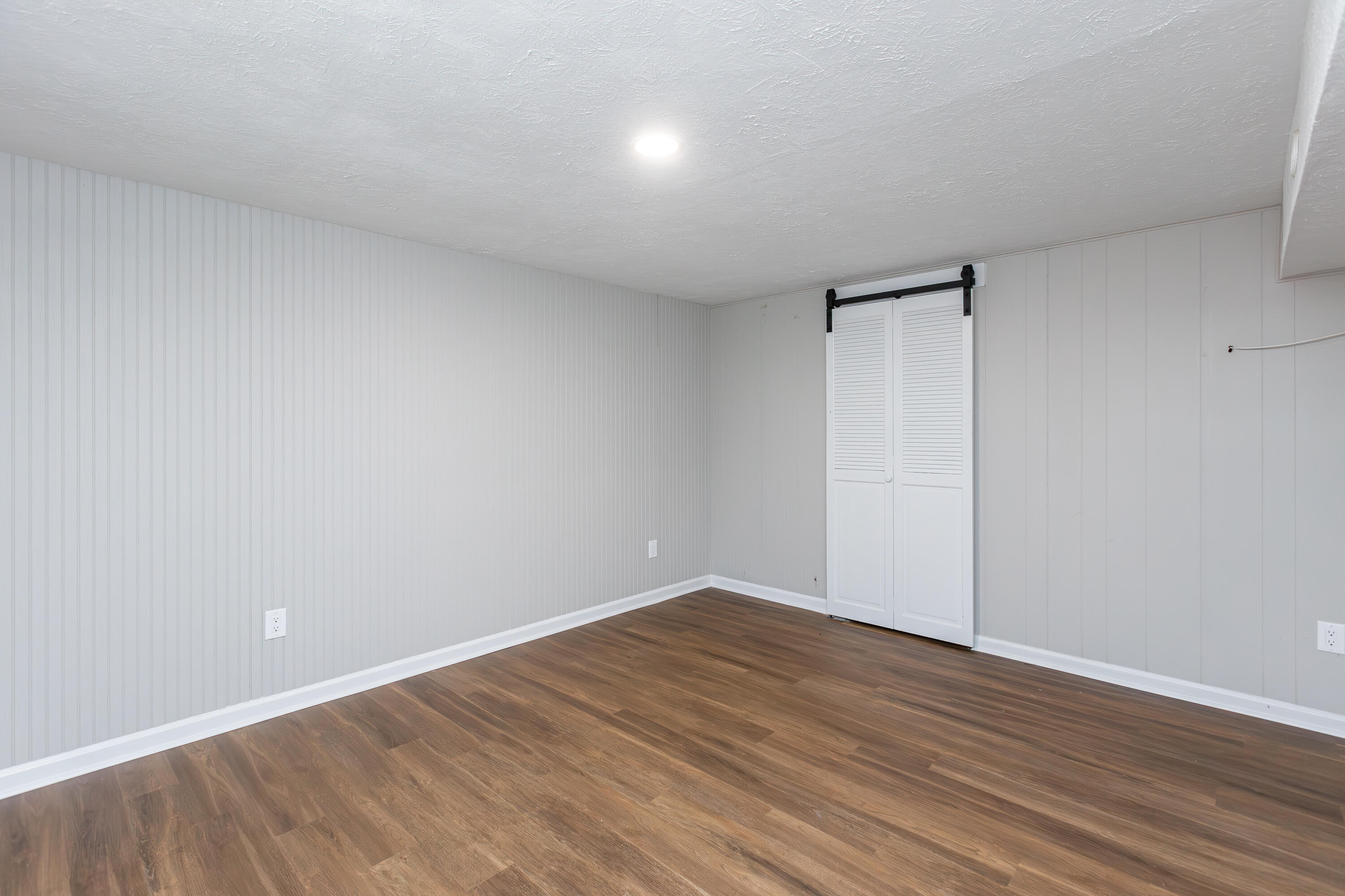 2129 Palms Drive Property Photo 20
