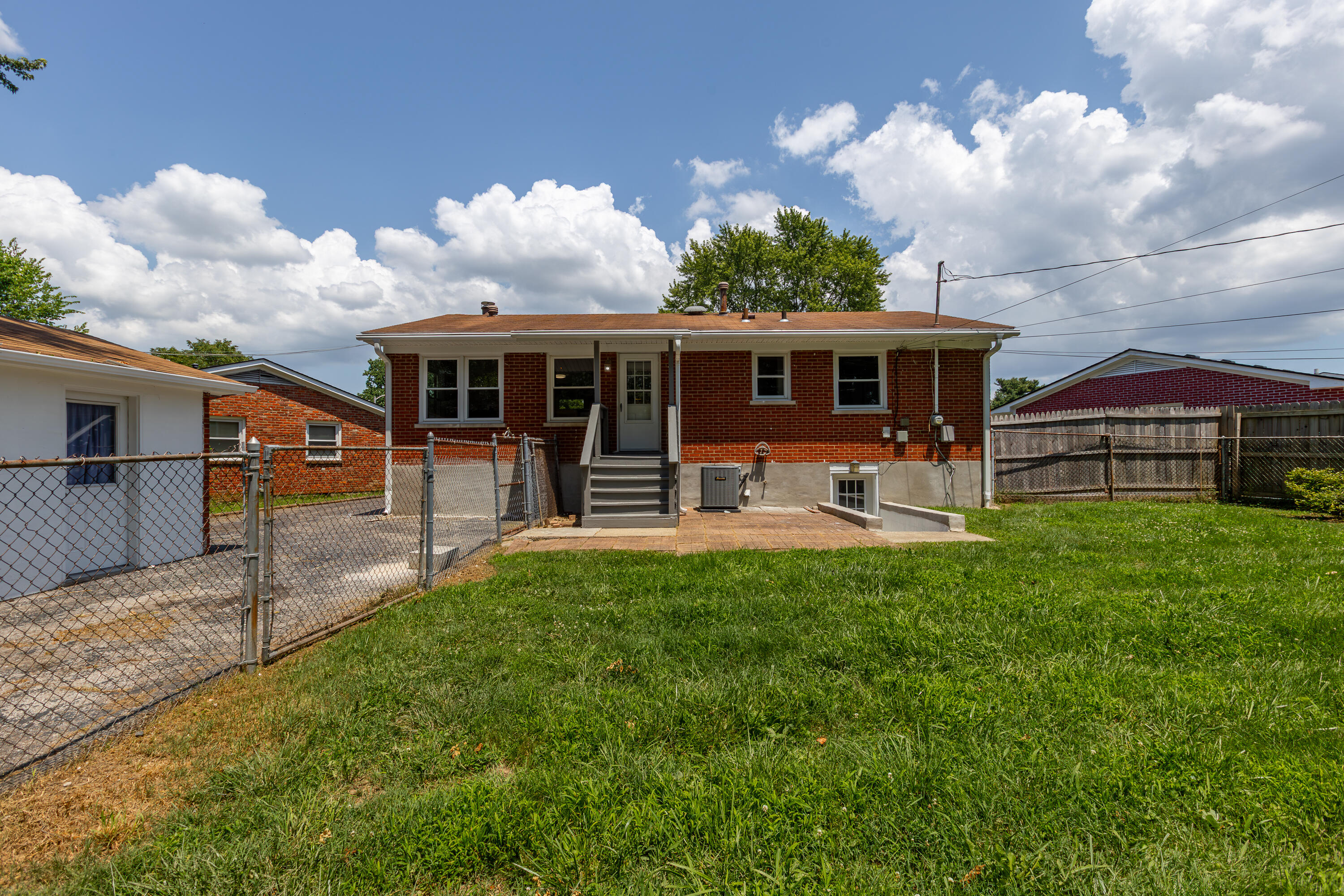 2129 Palms Drive Property Photo 31