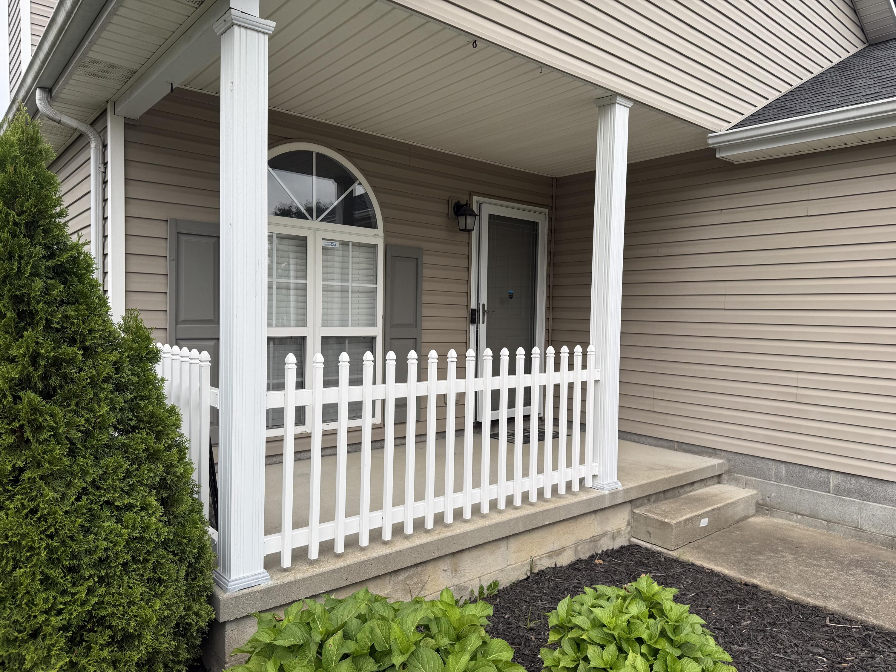2137 Call Drive Property Photo 2