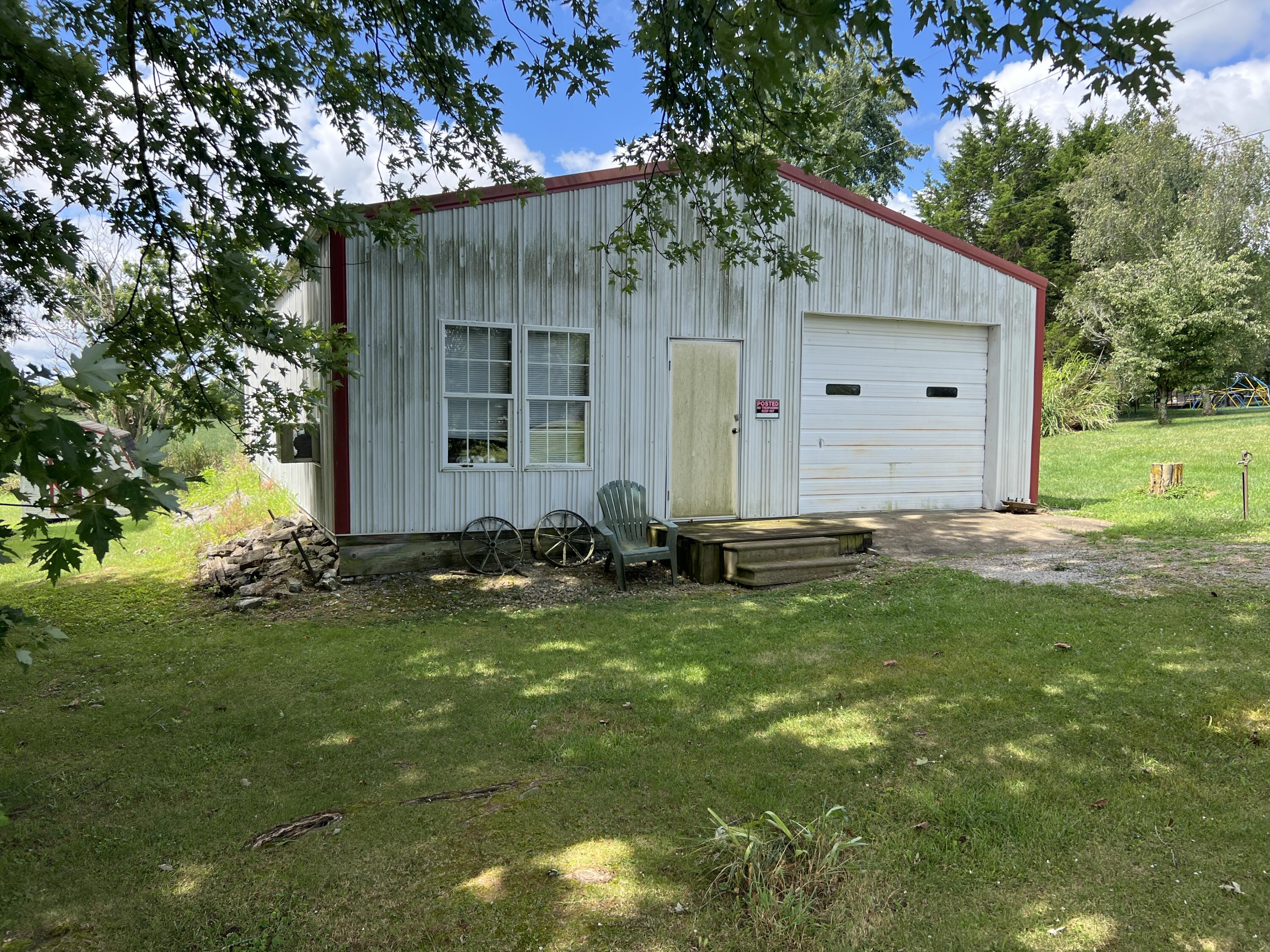 1551 Helena Road Property Photo 2
