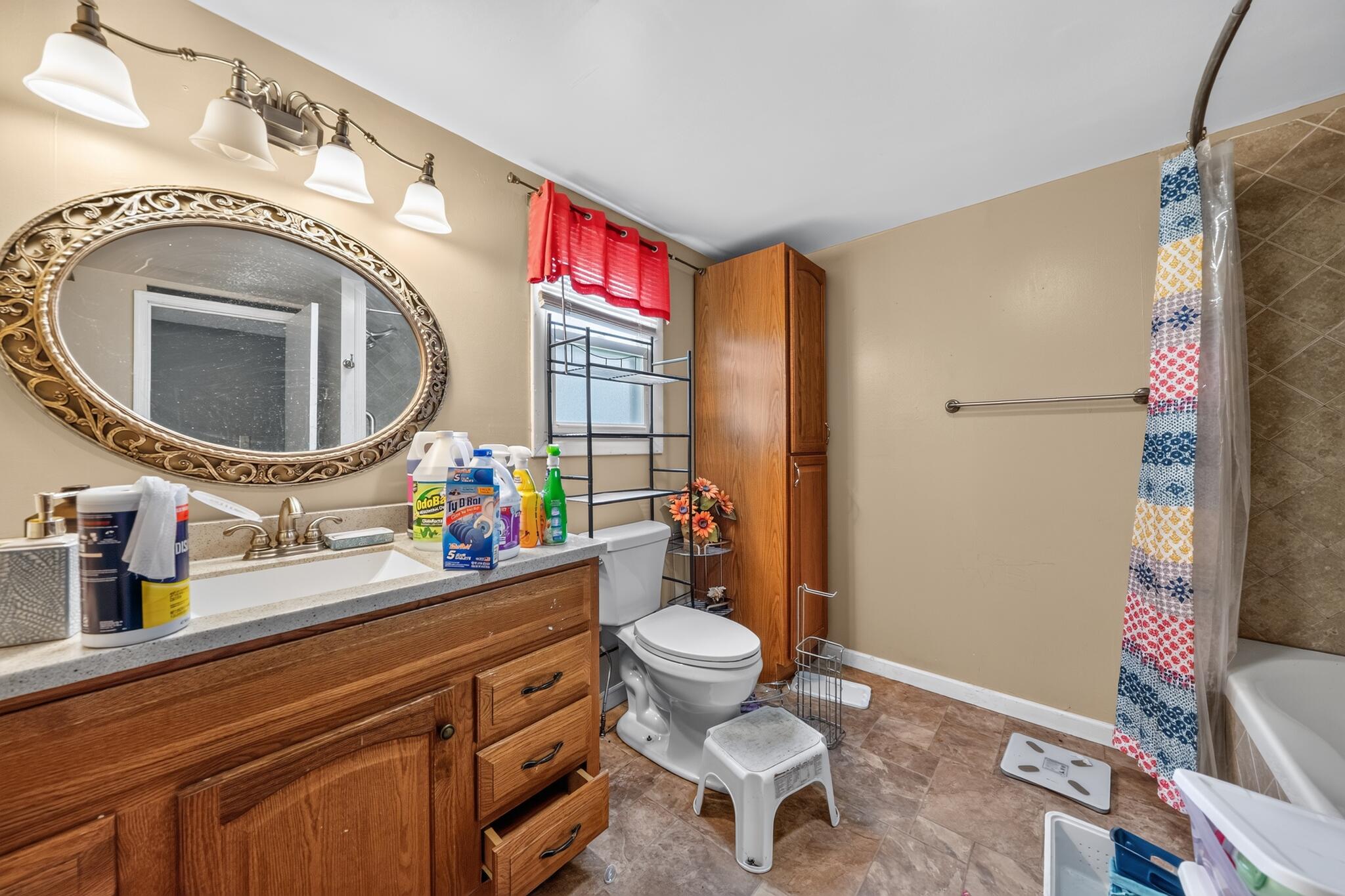 107 Westside Property Photo 10