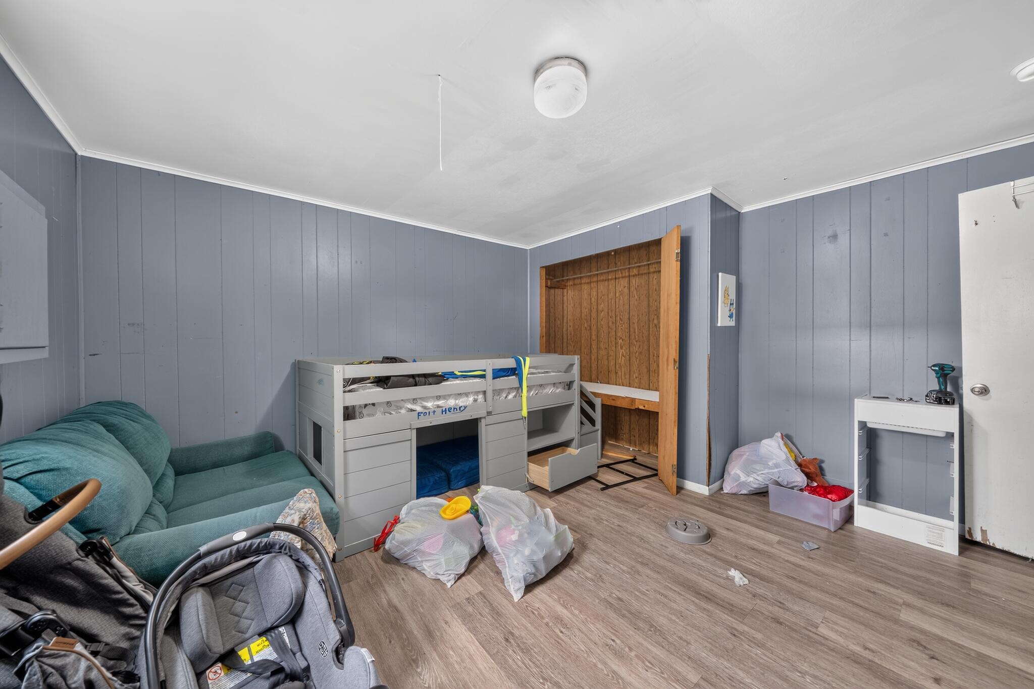 107 Westside Property Photo 12