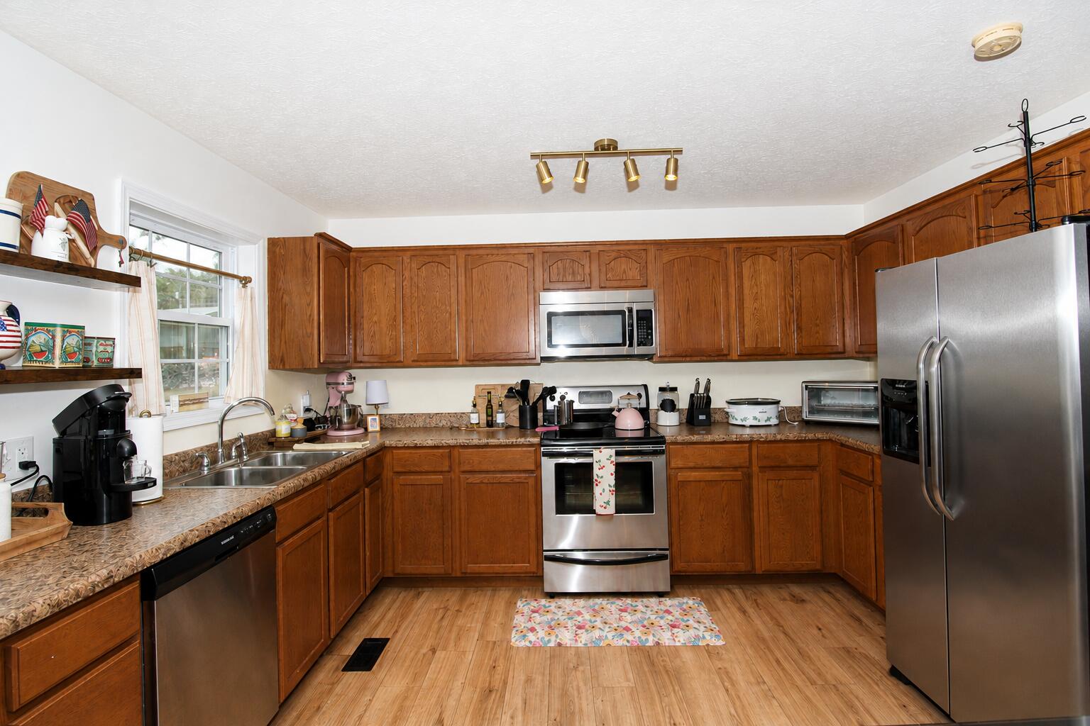 785 Rockcastle Lakeshore Drive Property Photo 18