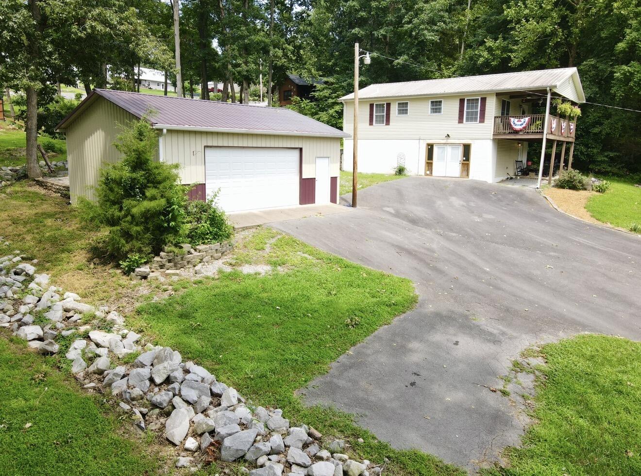 785 Rockcastle Lakeshore Drive Property Photo 47