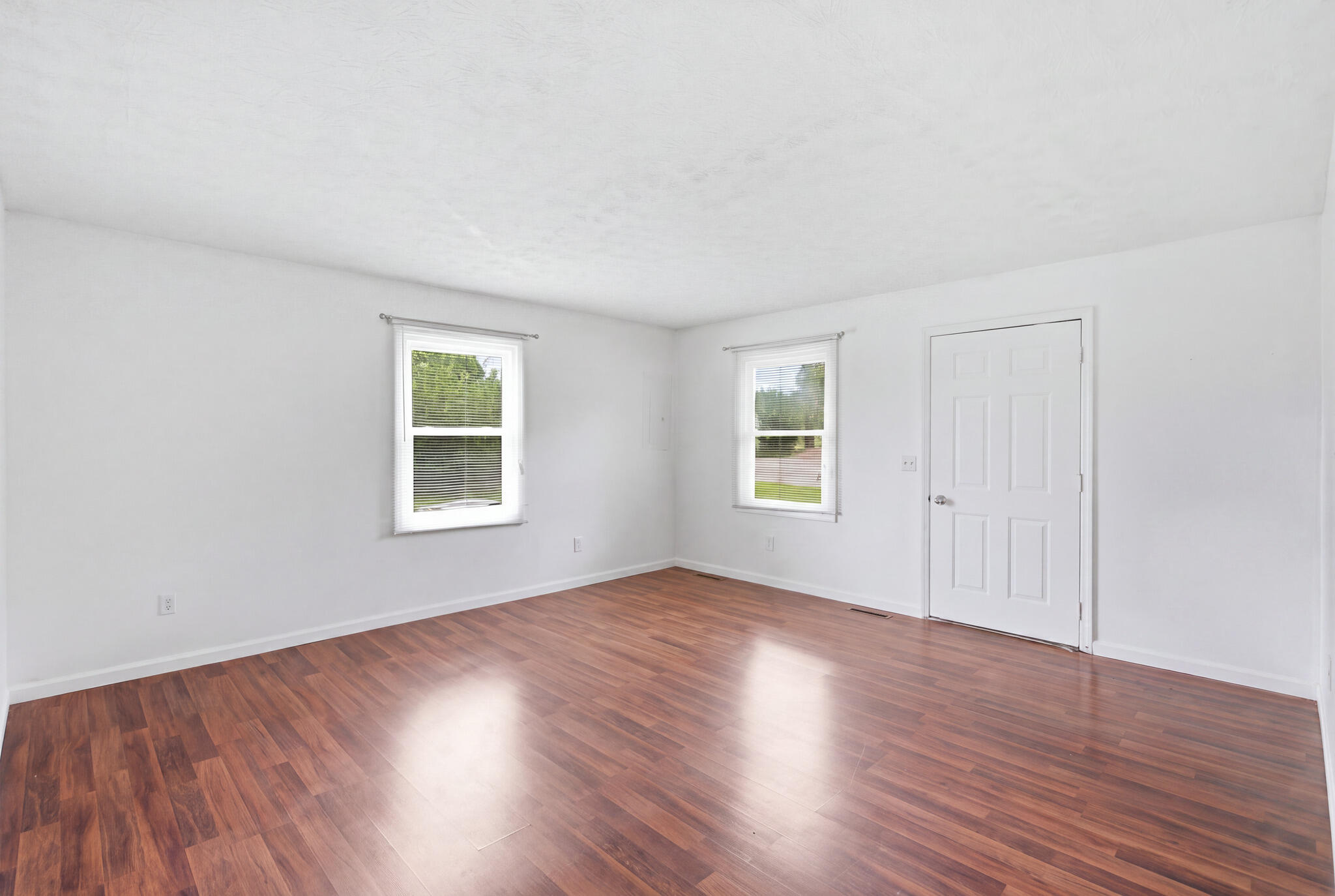 203 Dennis Street Property Photo 6