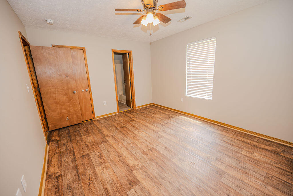 995 Cobhill Road Property Photo 19