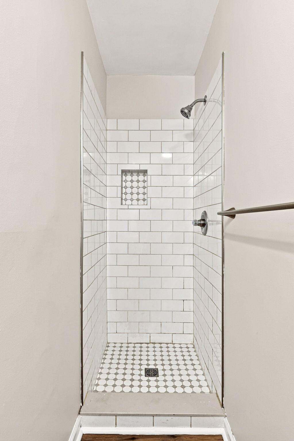 205 Midland Place Property Photo 17