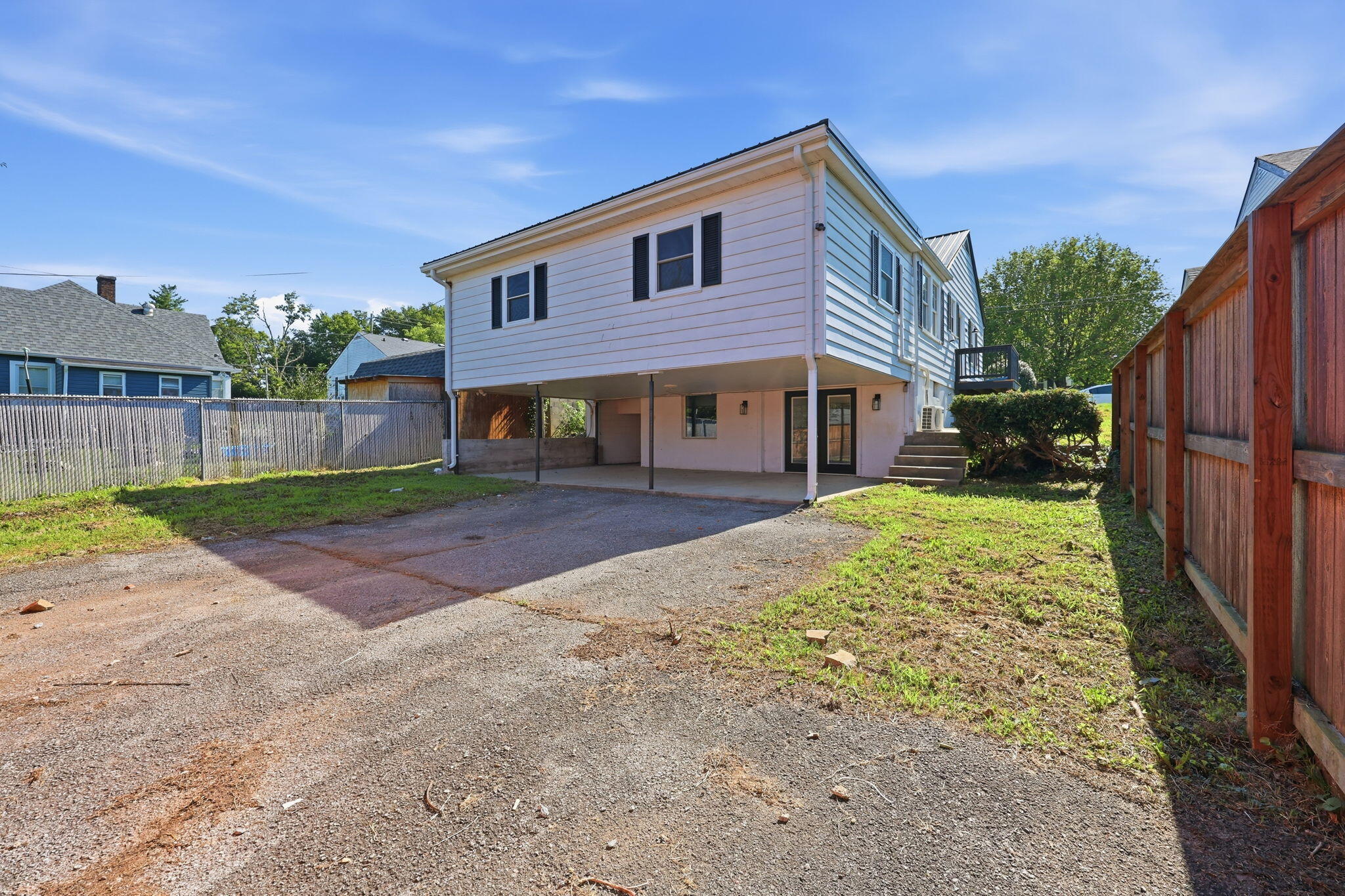 205 Midland Place Property Photo 37