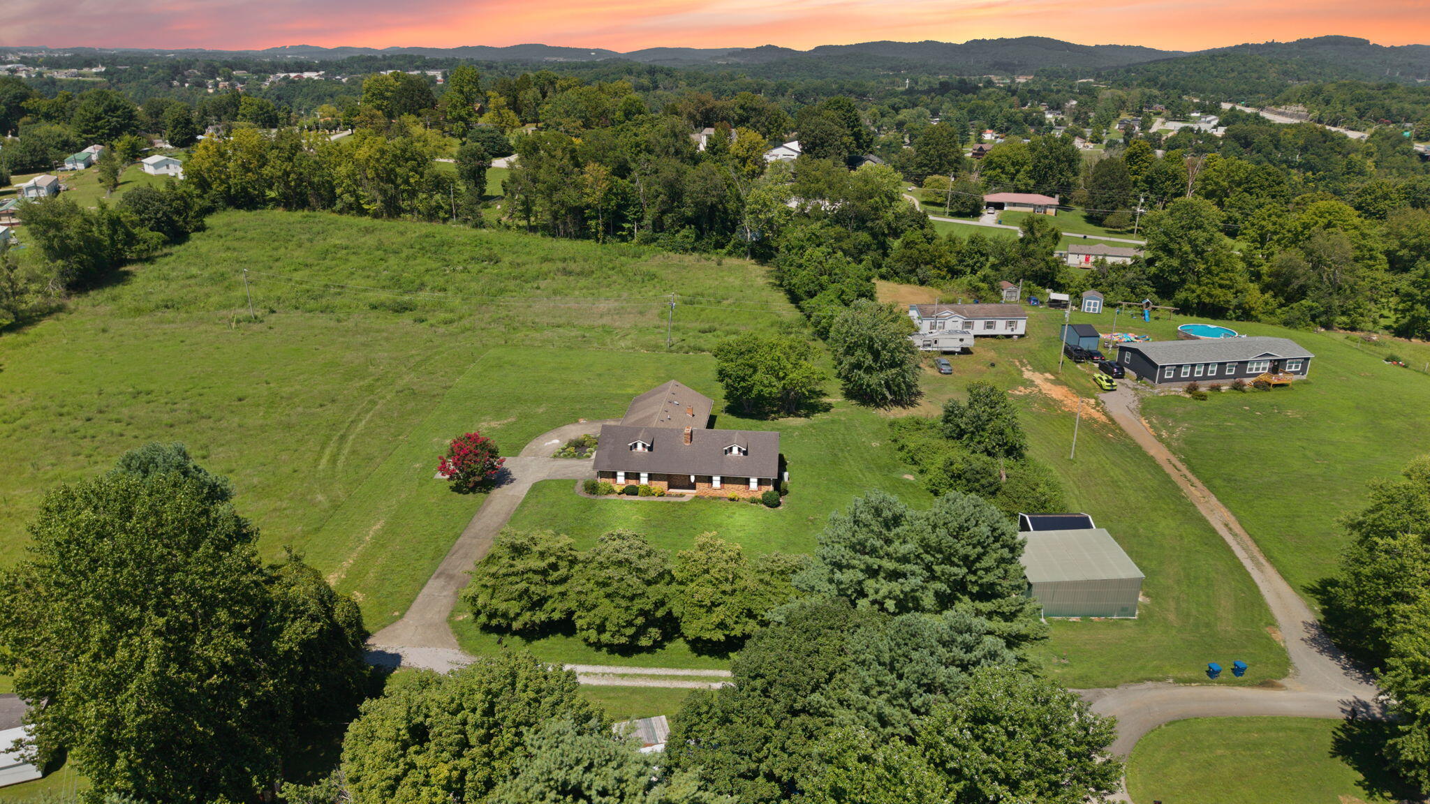 172 Walden Lane Property Photo 4