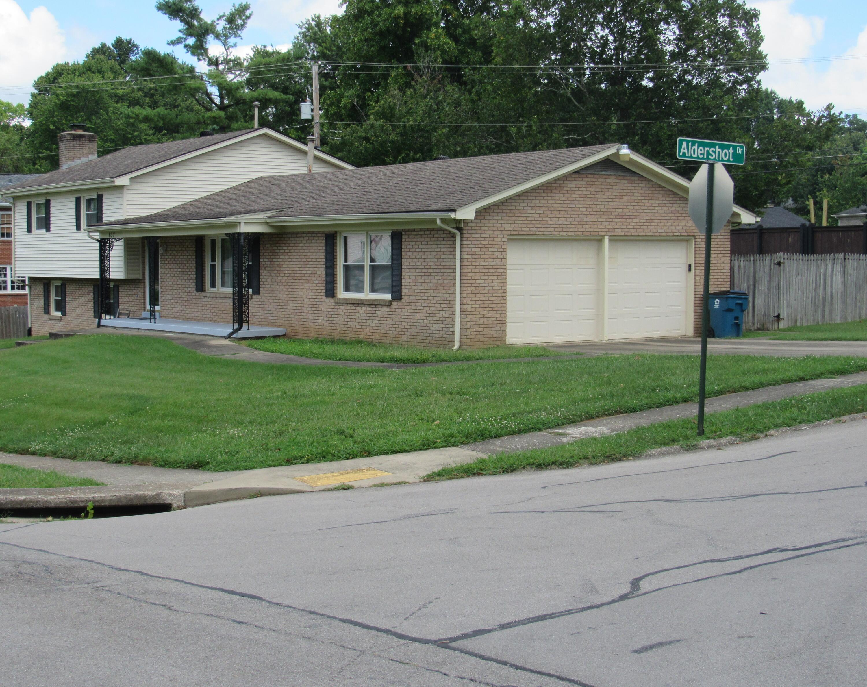 637 Cromwell Way Property Photo 6