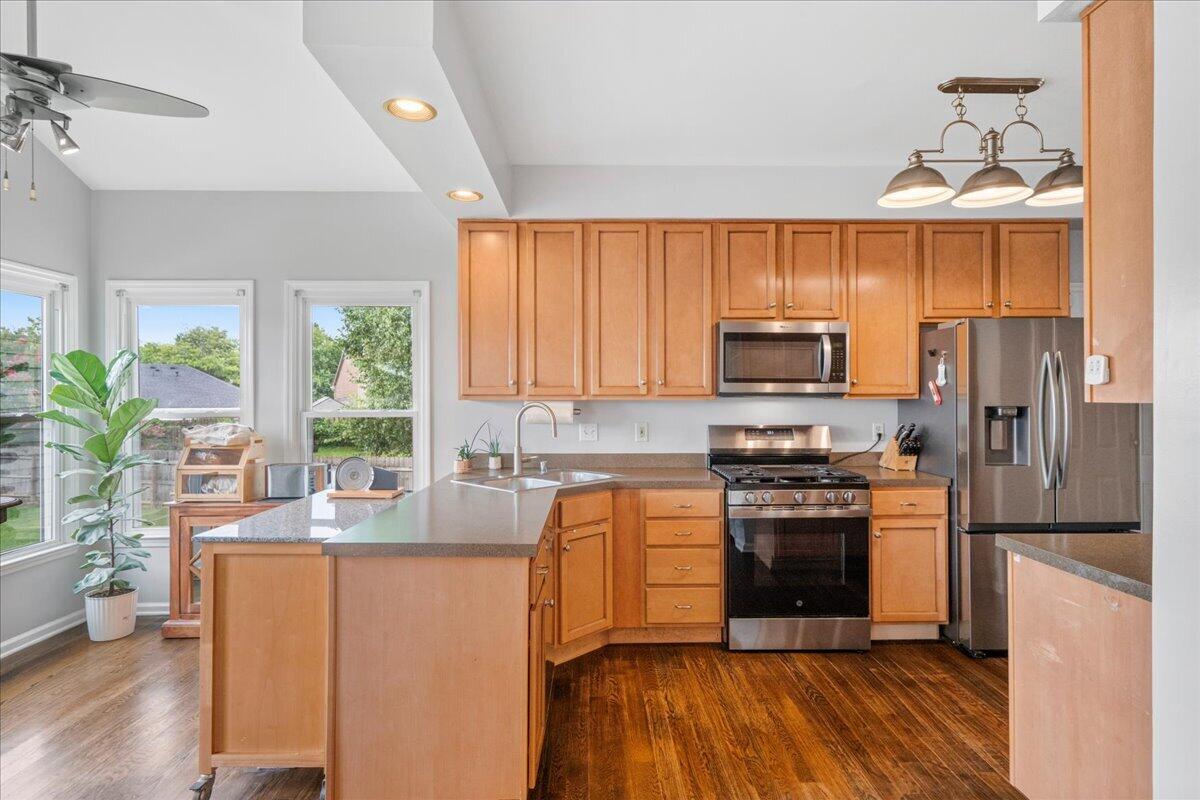 4837 Coral Creek Circle Property Photo 14
