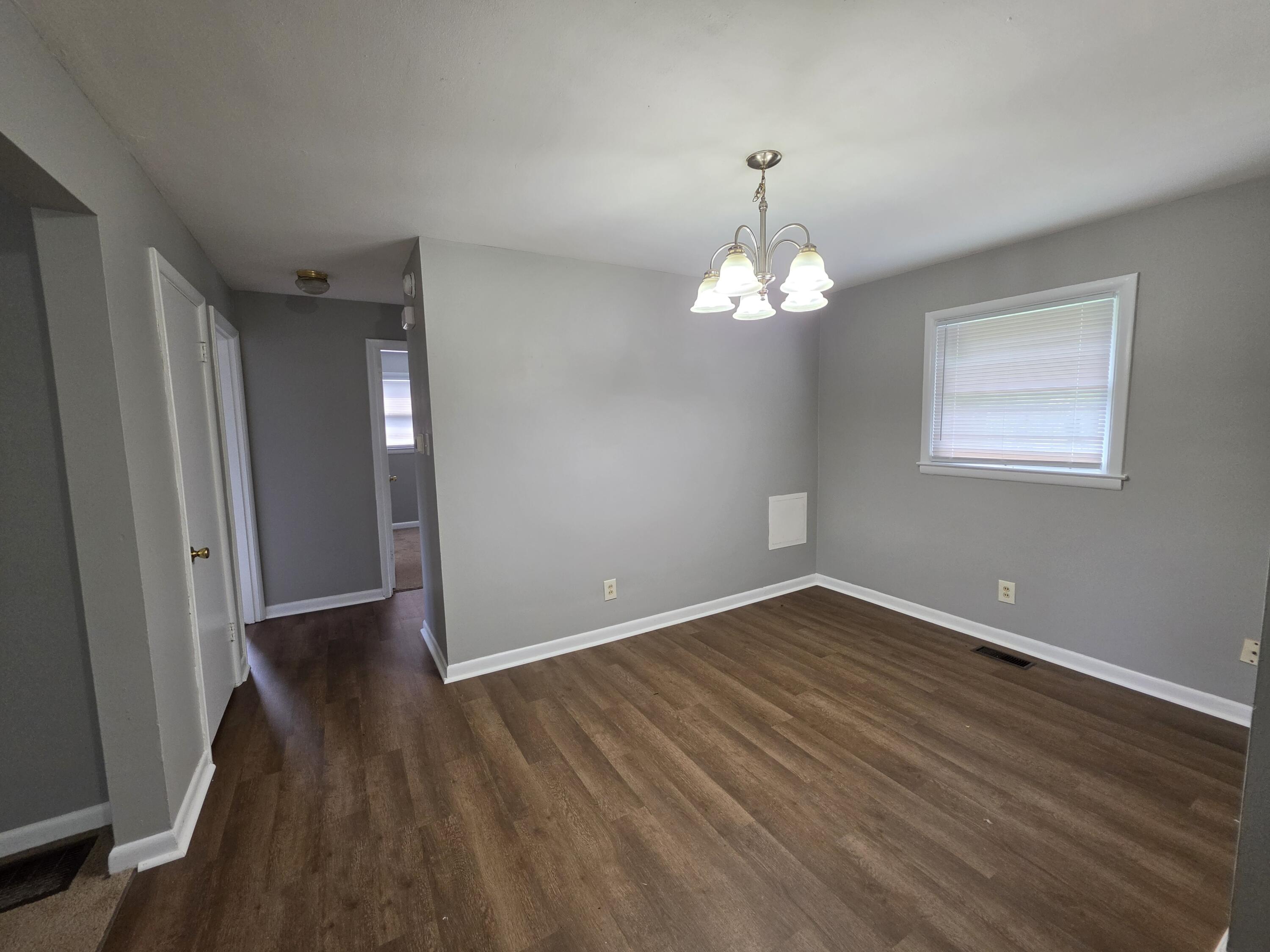 2024 Heather Way Property Photo 4
