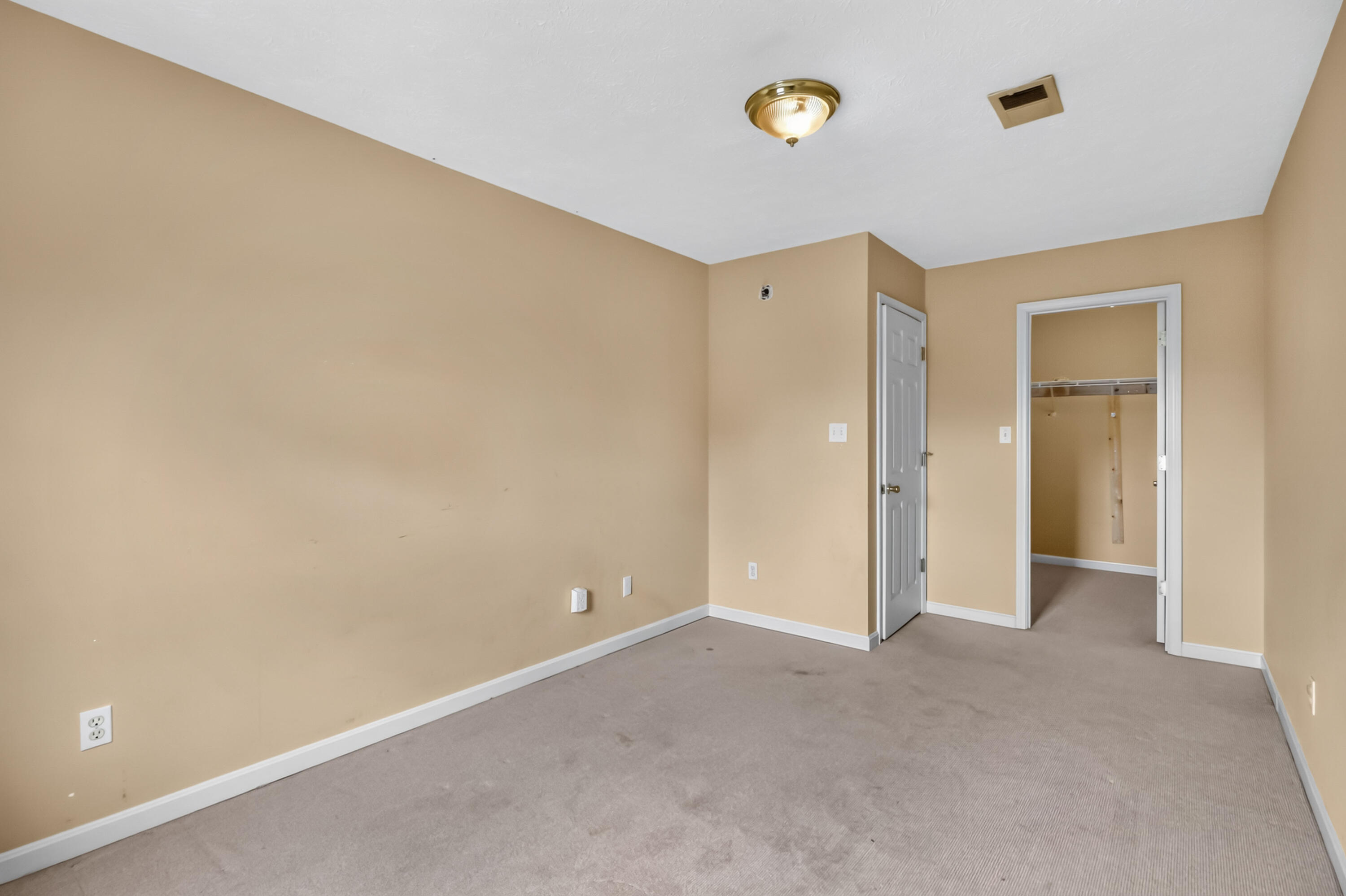 325 Weslyn Way Property Photo 21