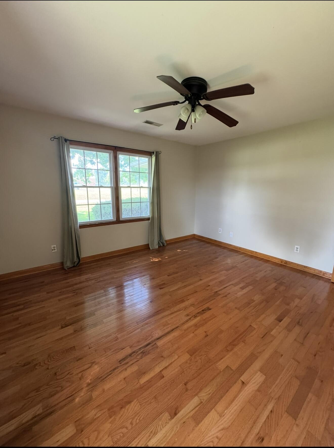 322 Blane Drive Property Photo 6