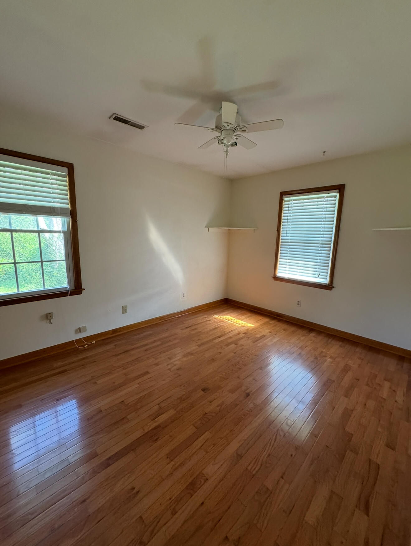 322 Blane Drive Property Photo 9