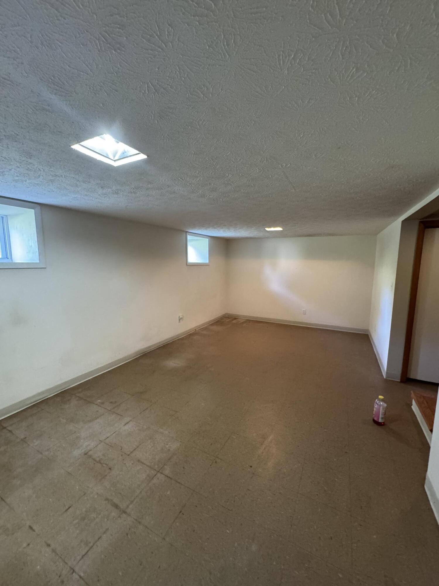 322 Blane Drive Property Photo 11