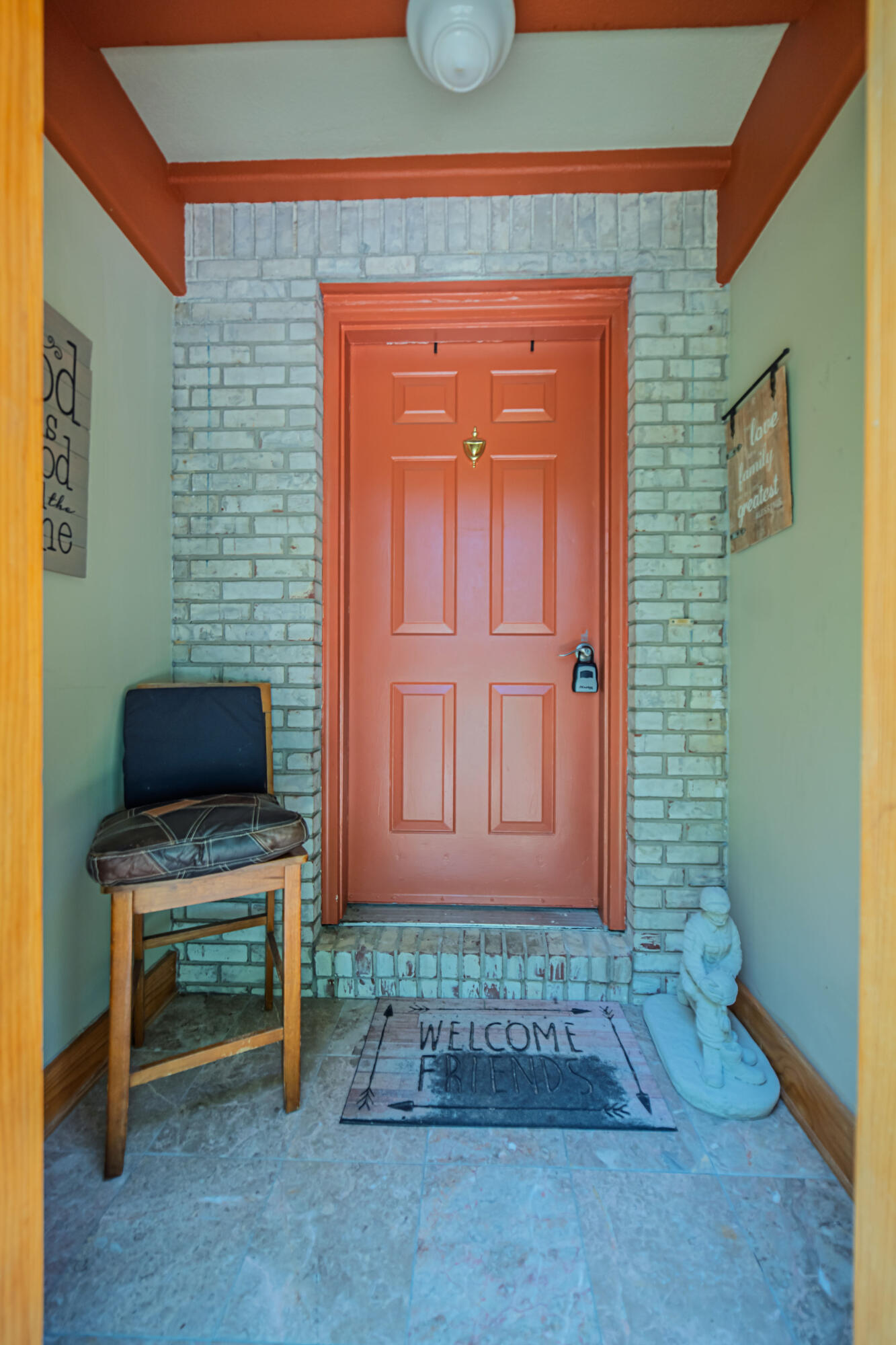 1415 Said Road Property Photo 2