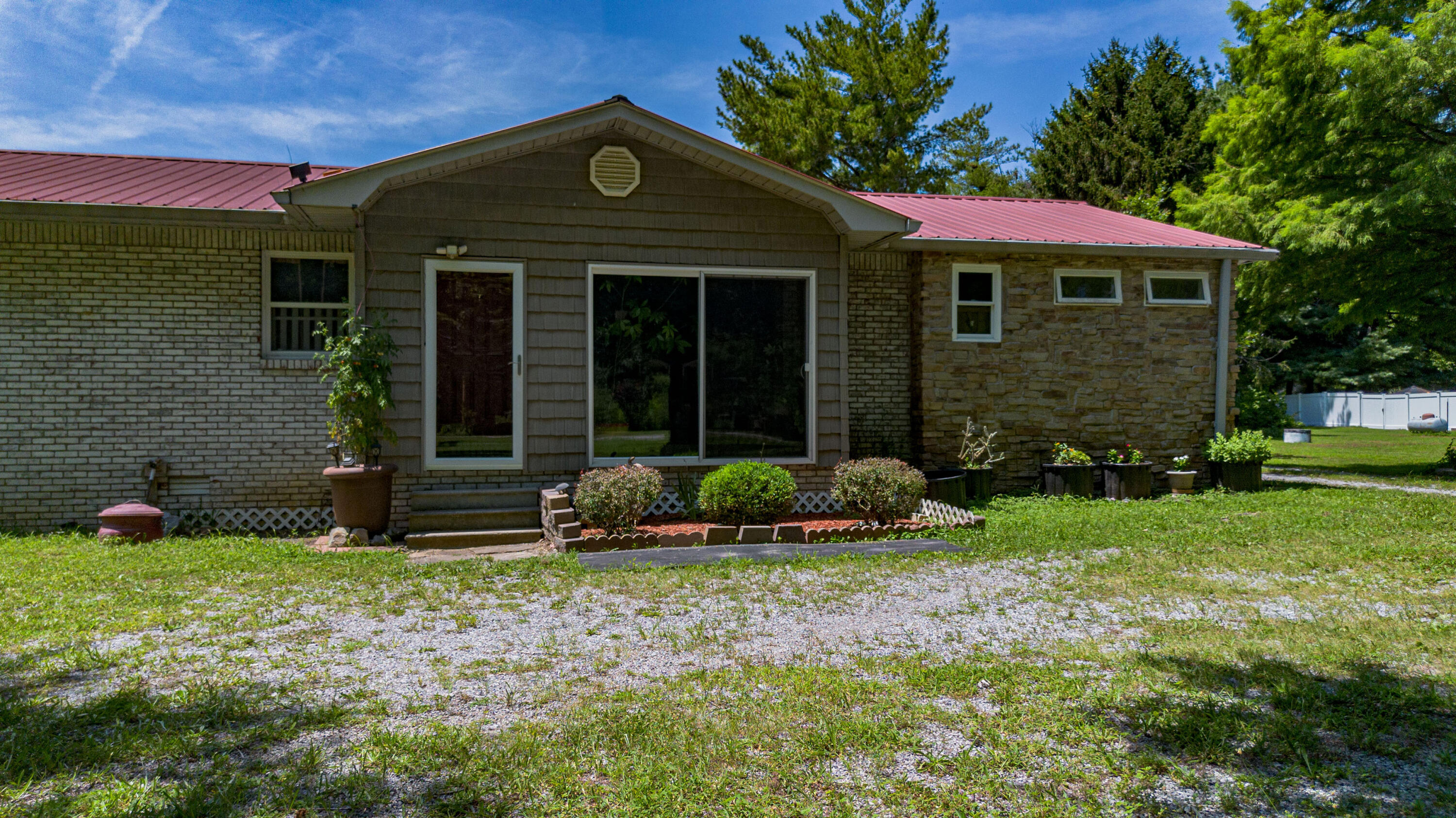 1415 Said Road Property Photo 38