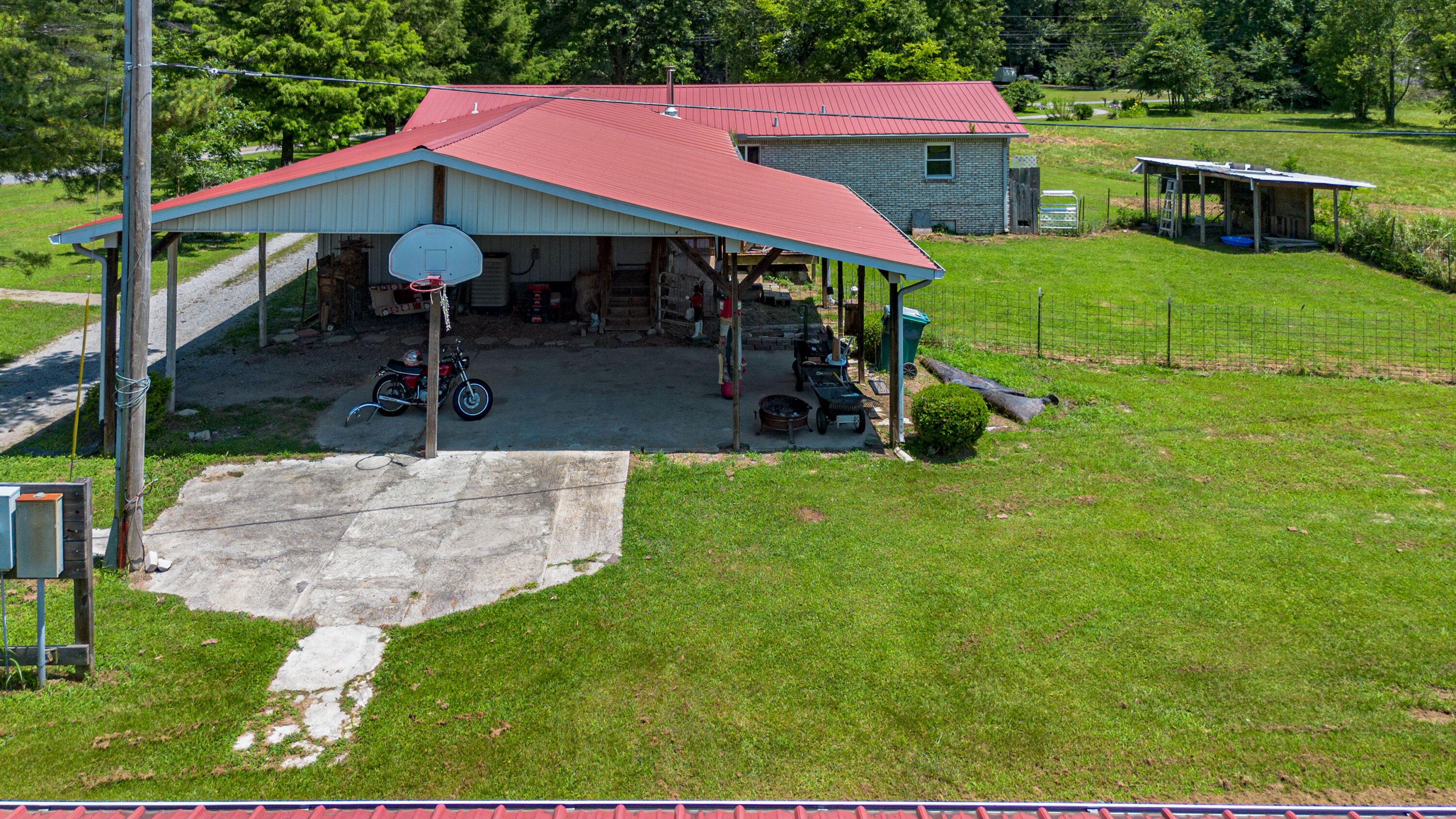 1415 Said Road Property Photo 41