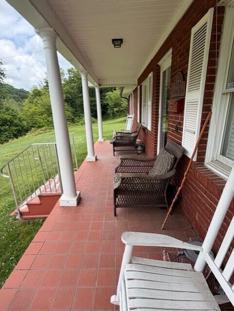 4589 Abbott Creek Road Property Photo 4