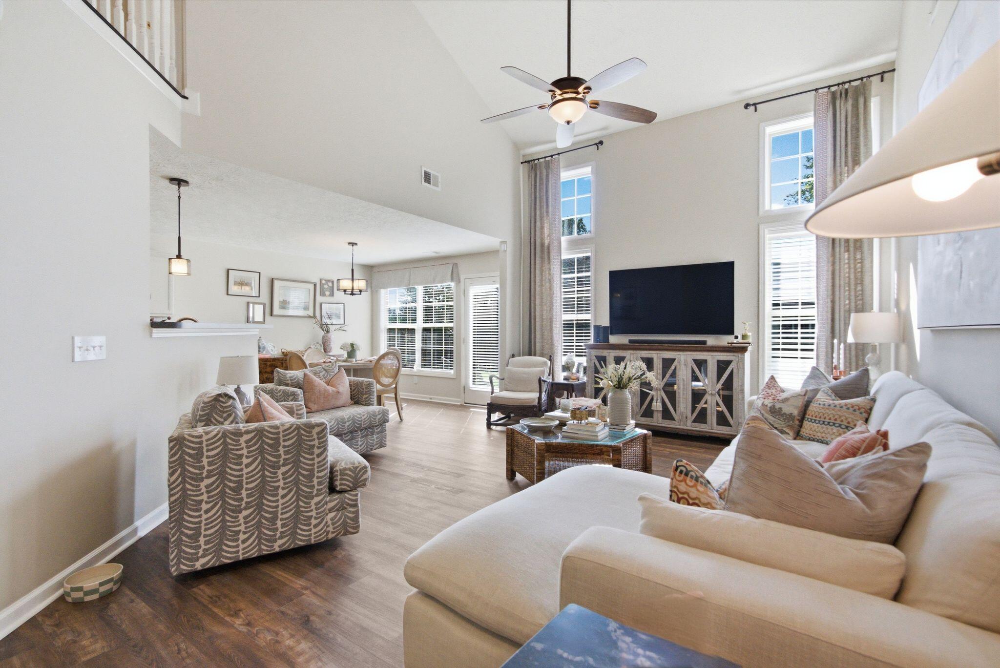 801 White Wood Flat Property Photo 7