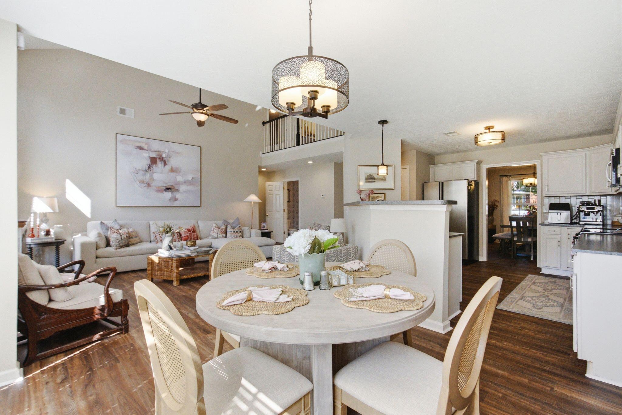 801 White Wood Flat Property Photo 11