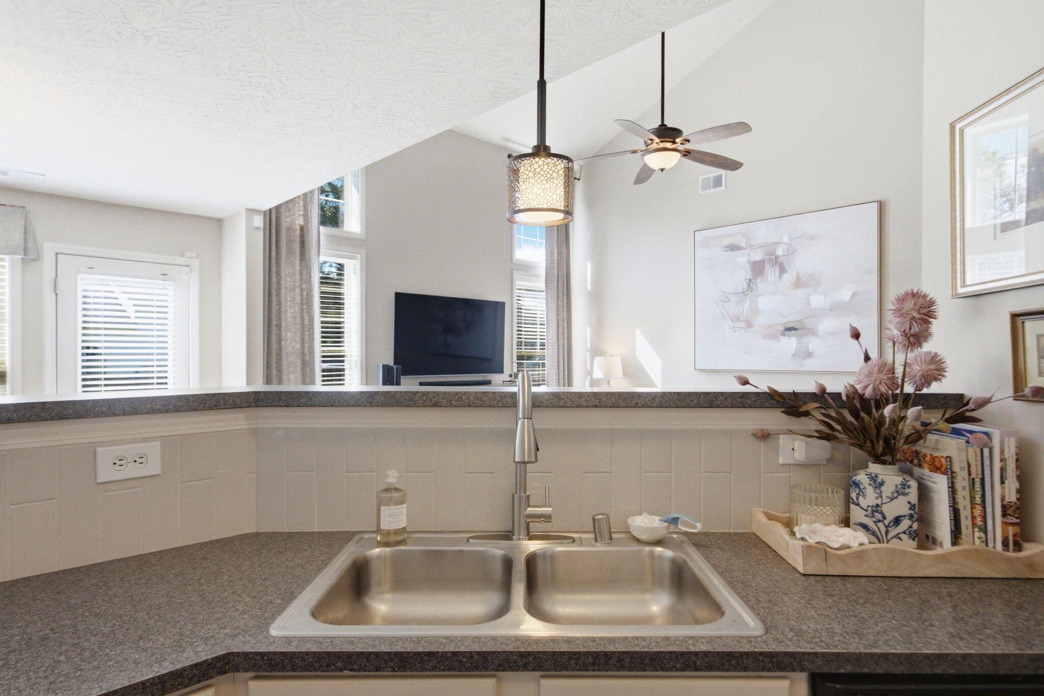 801 White Wood Flat Property Photo 15