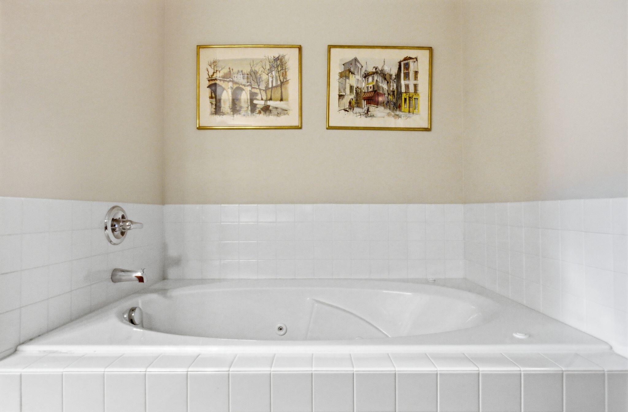 801 White Wood Flat Property Photo 25