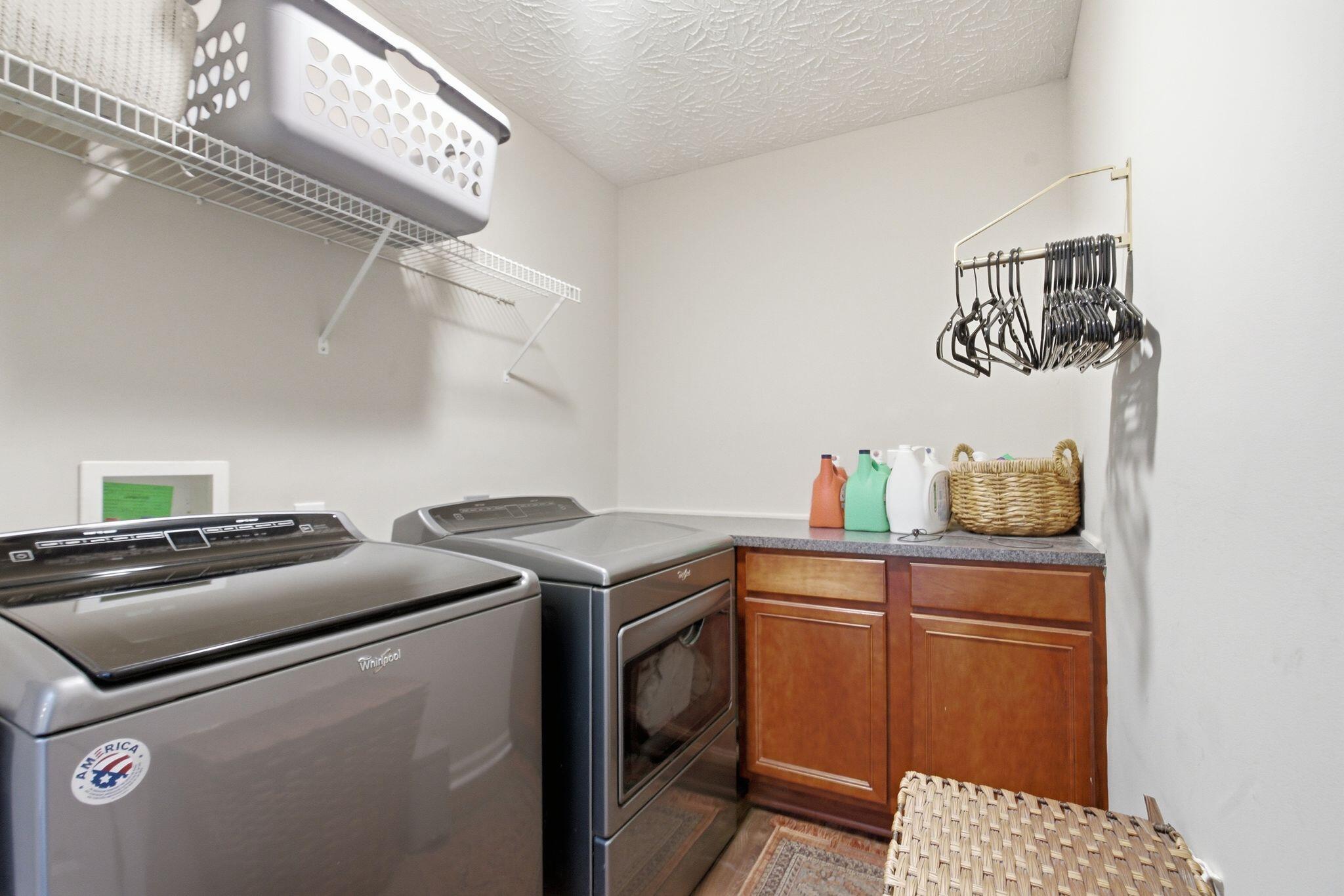 801 White Wood Flat Property Photo 27
