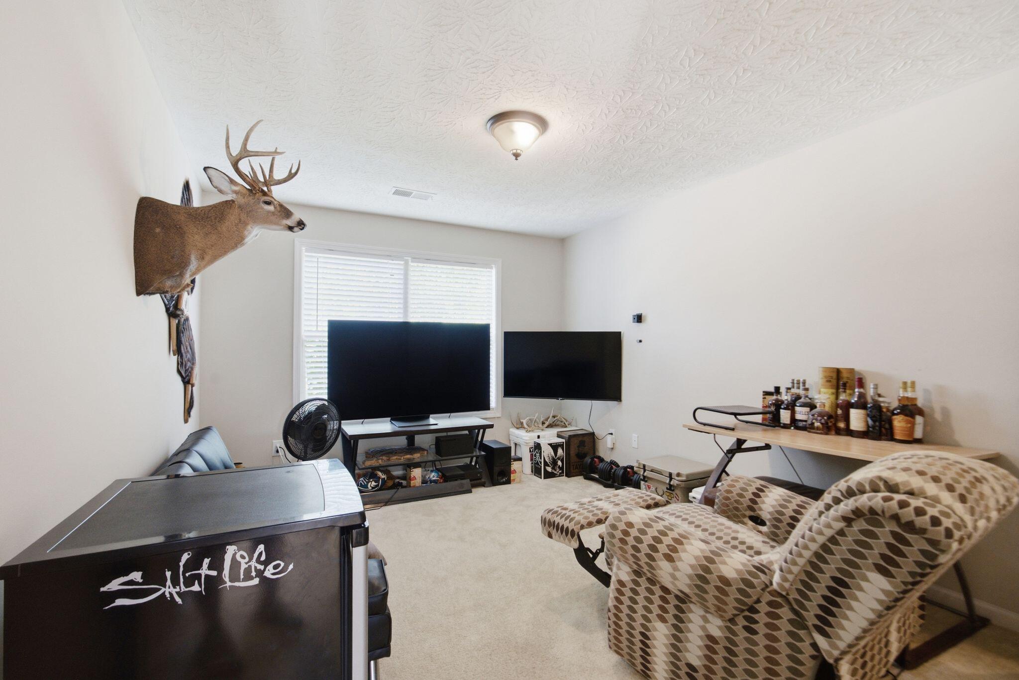 801 White Wood Flat Property Photo 35