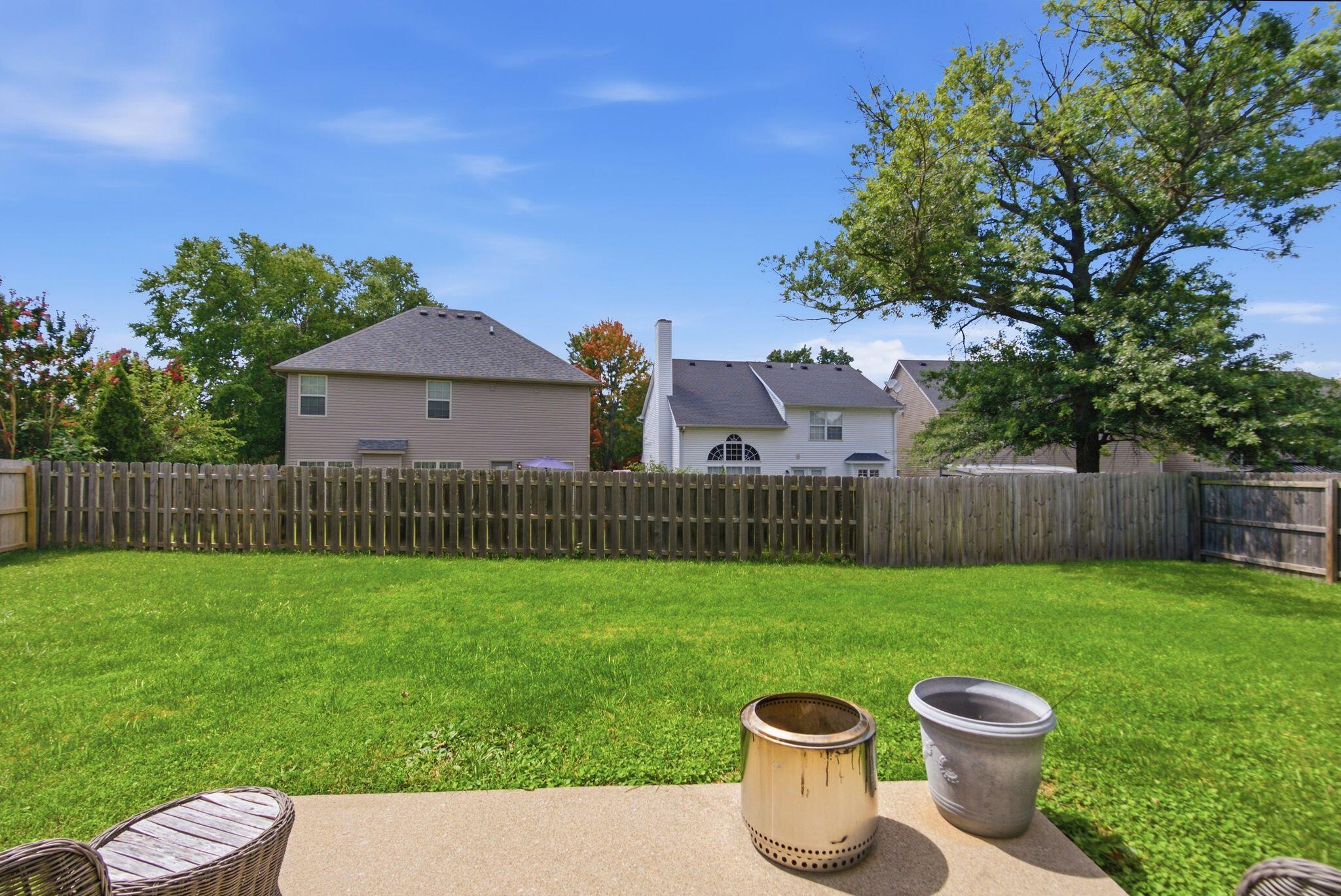 801 White Wood Flat Property Photo 40