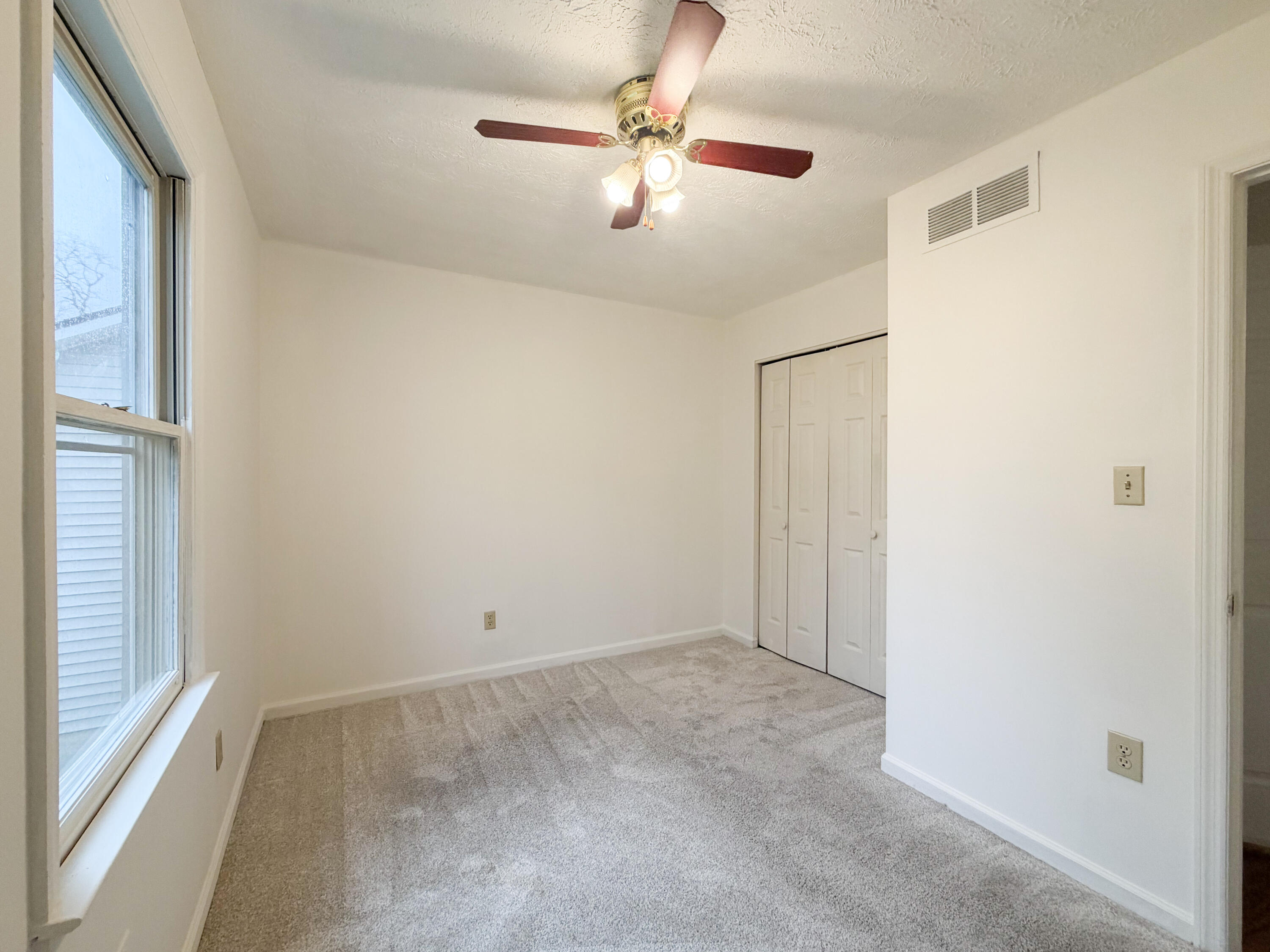 352 Chase Place Property Photo 15