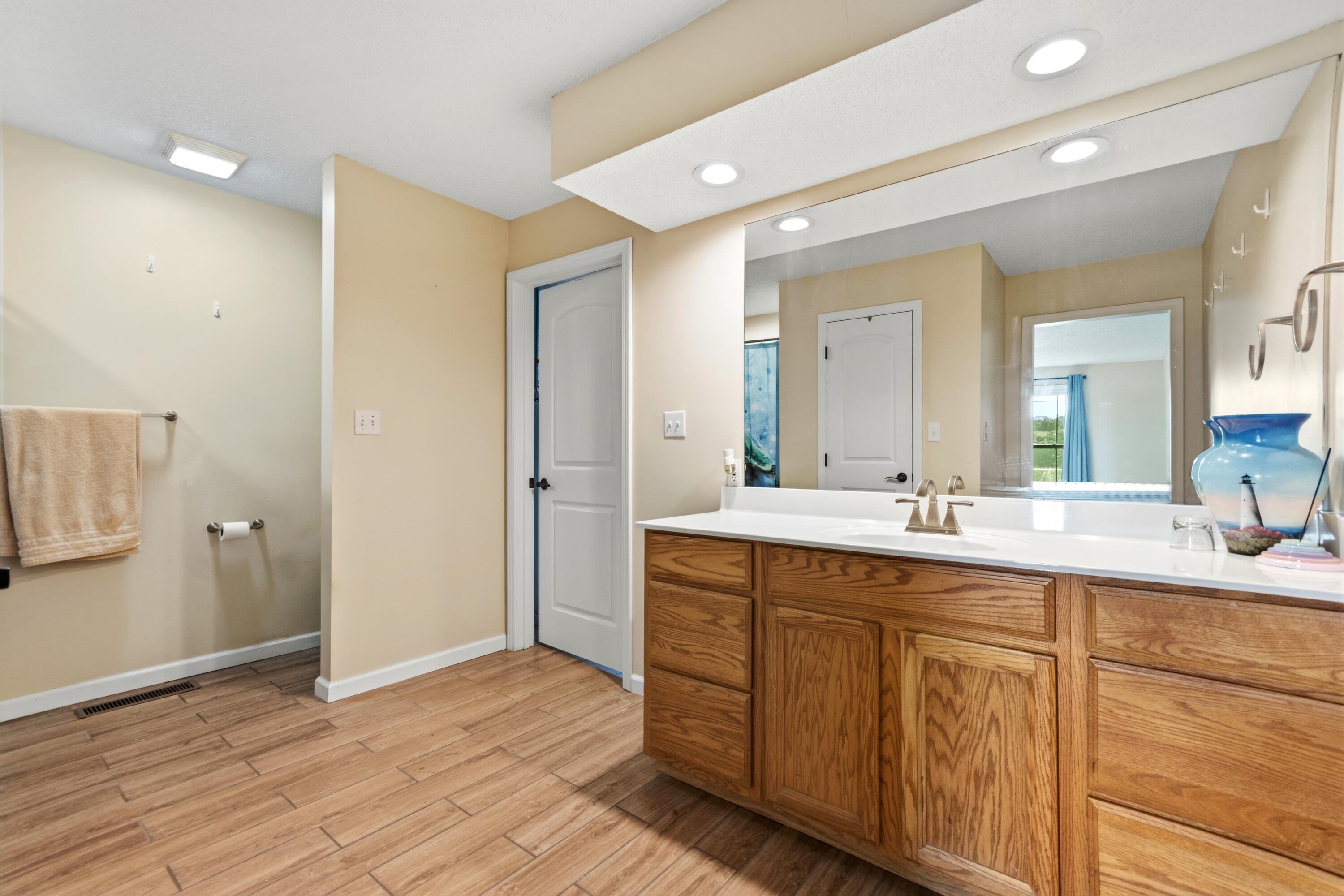25 Kurt Drive Property Photo 15