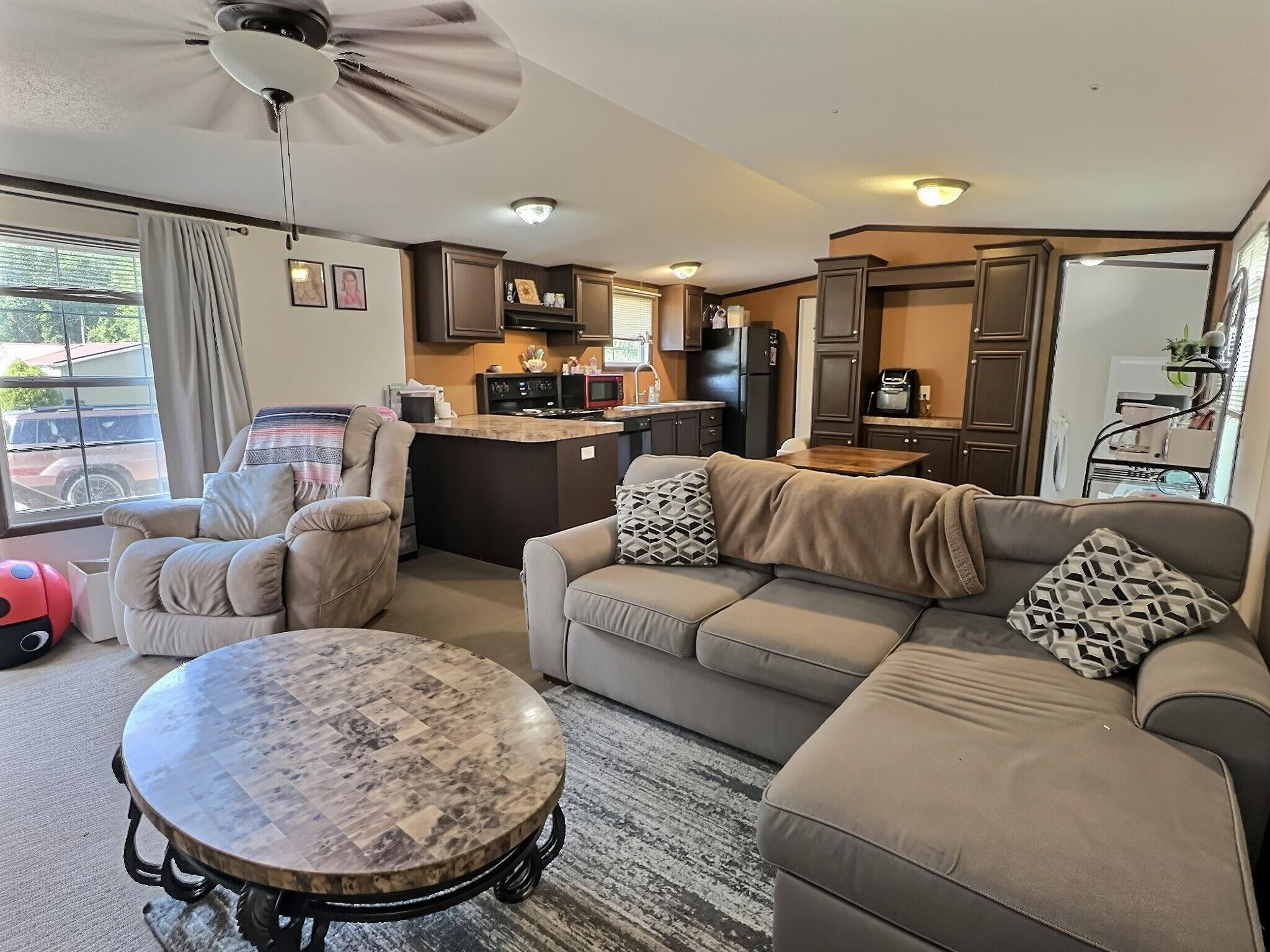 112 Madden Street Property Photo 5