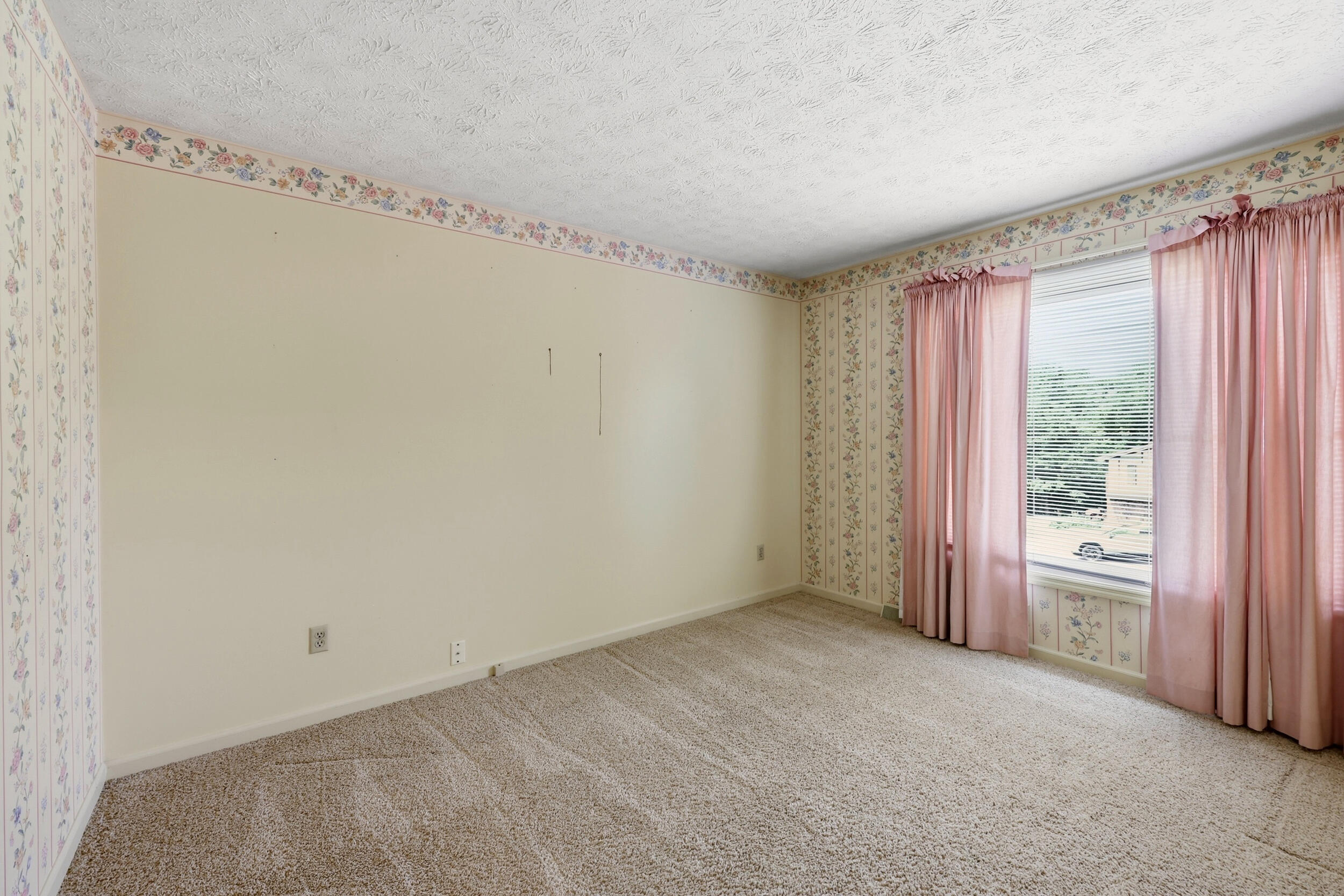 1053 Idylwild Drive Property Photo 18