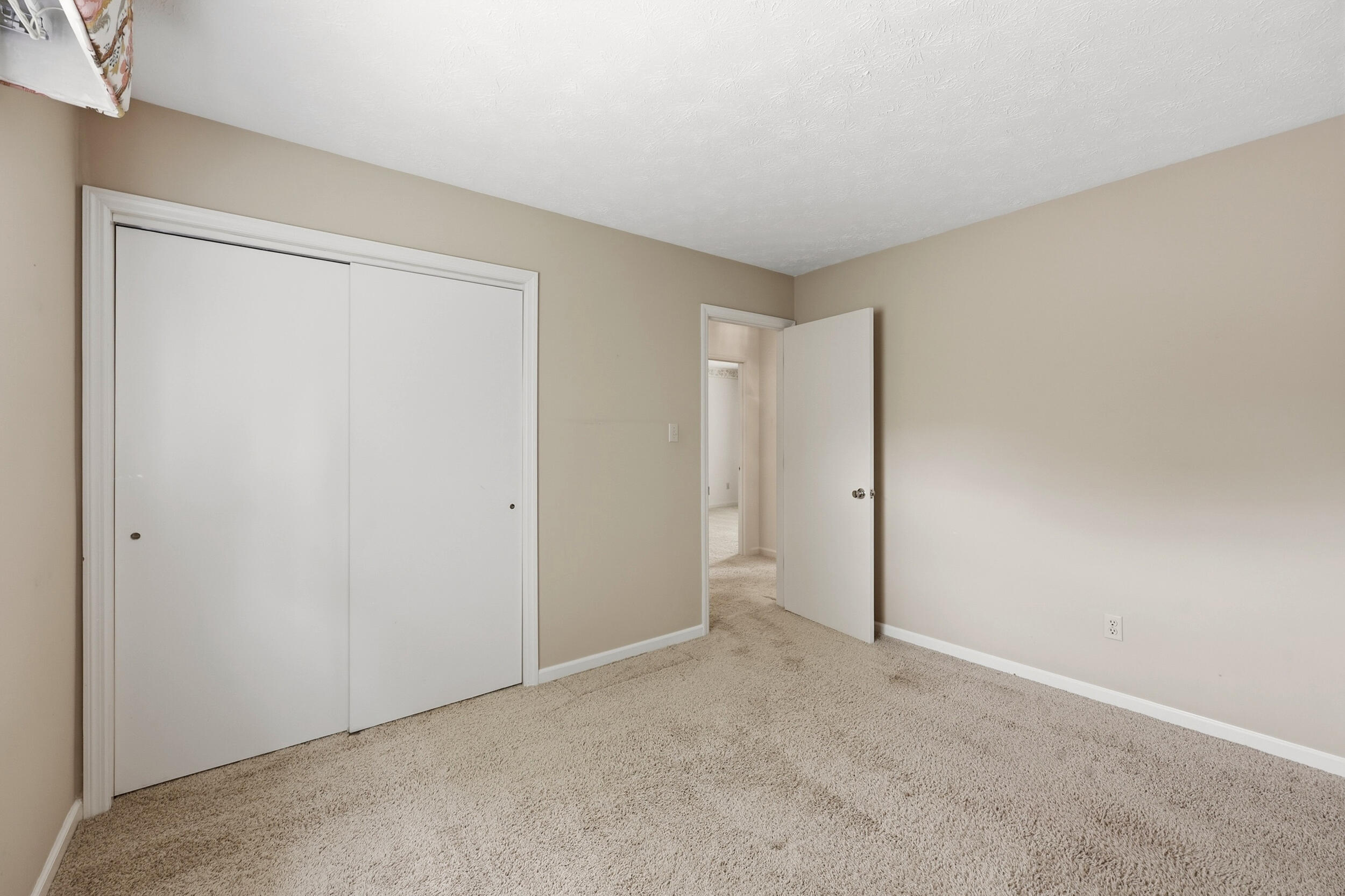 1053 Idylwild Drive Property Photo 23