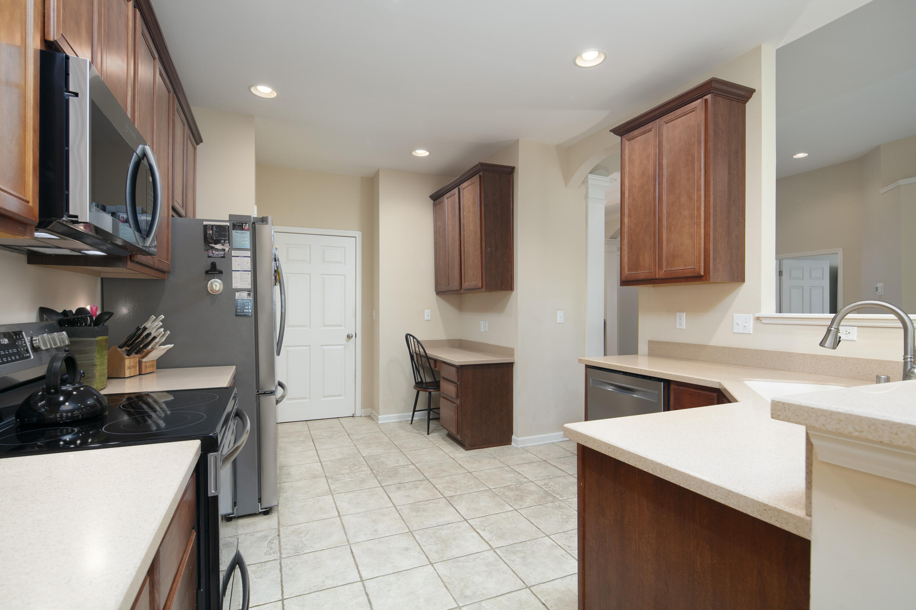 4021 Castlebridge Lane Property Photo 11