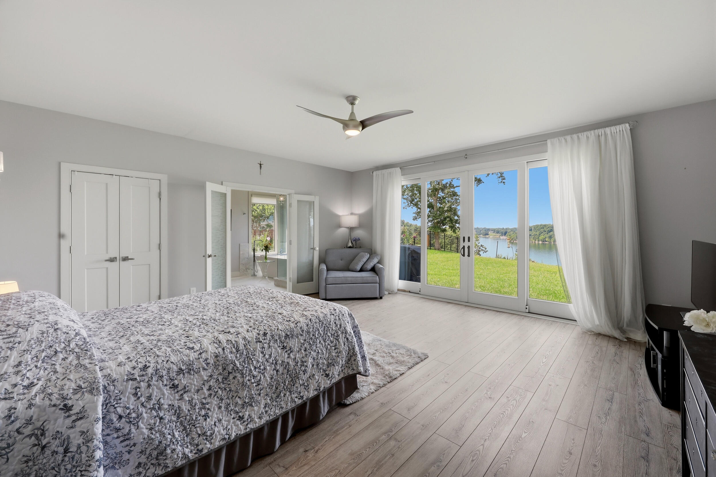 472 Hunter Drive Property Photo 33