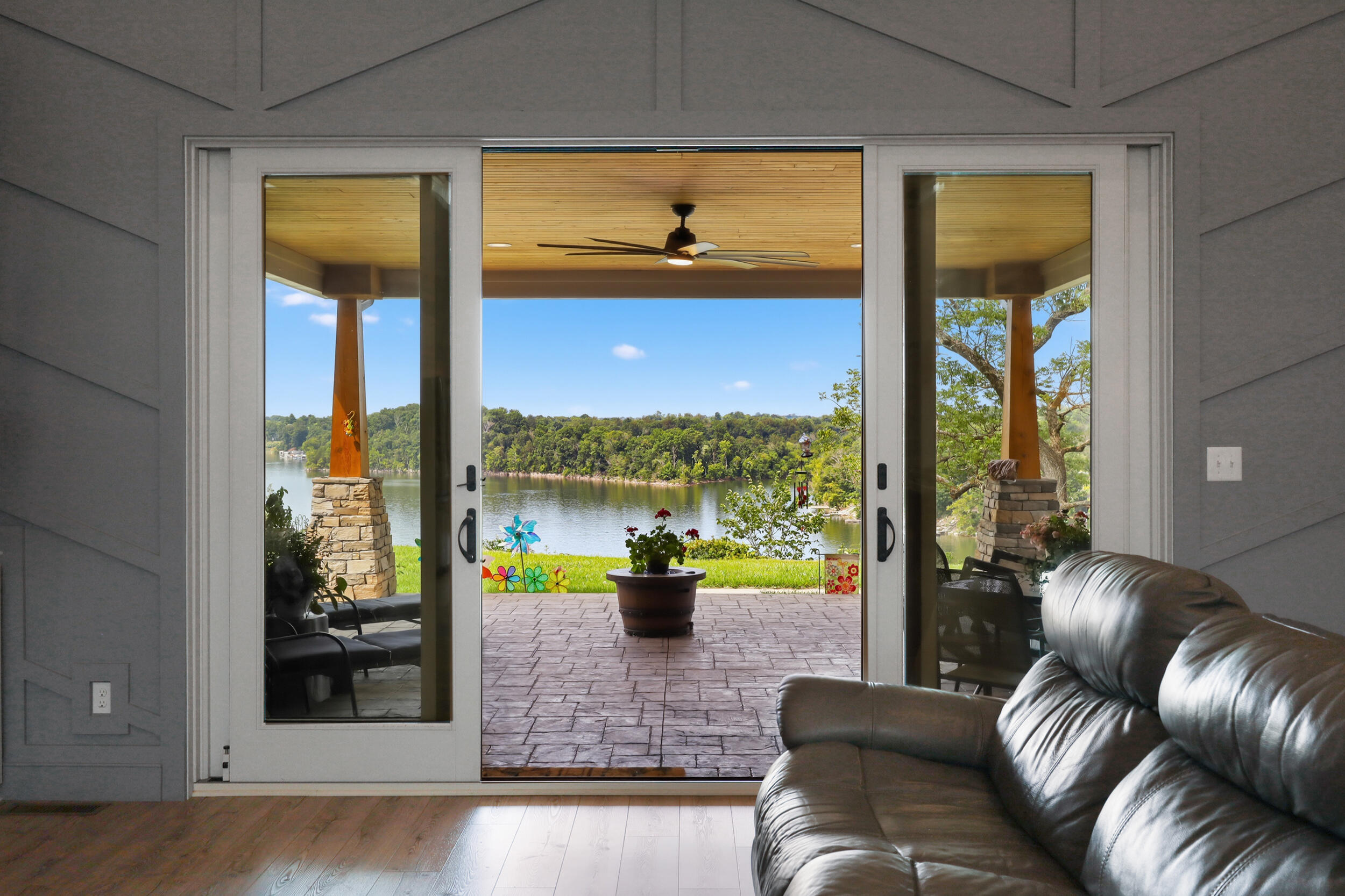 472 Hunter Drive Property Photo 46