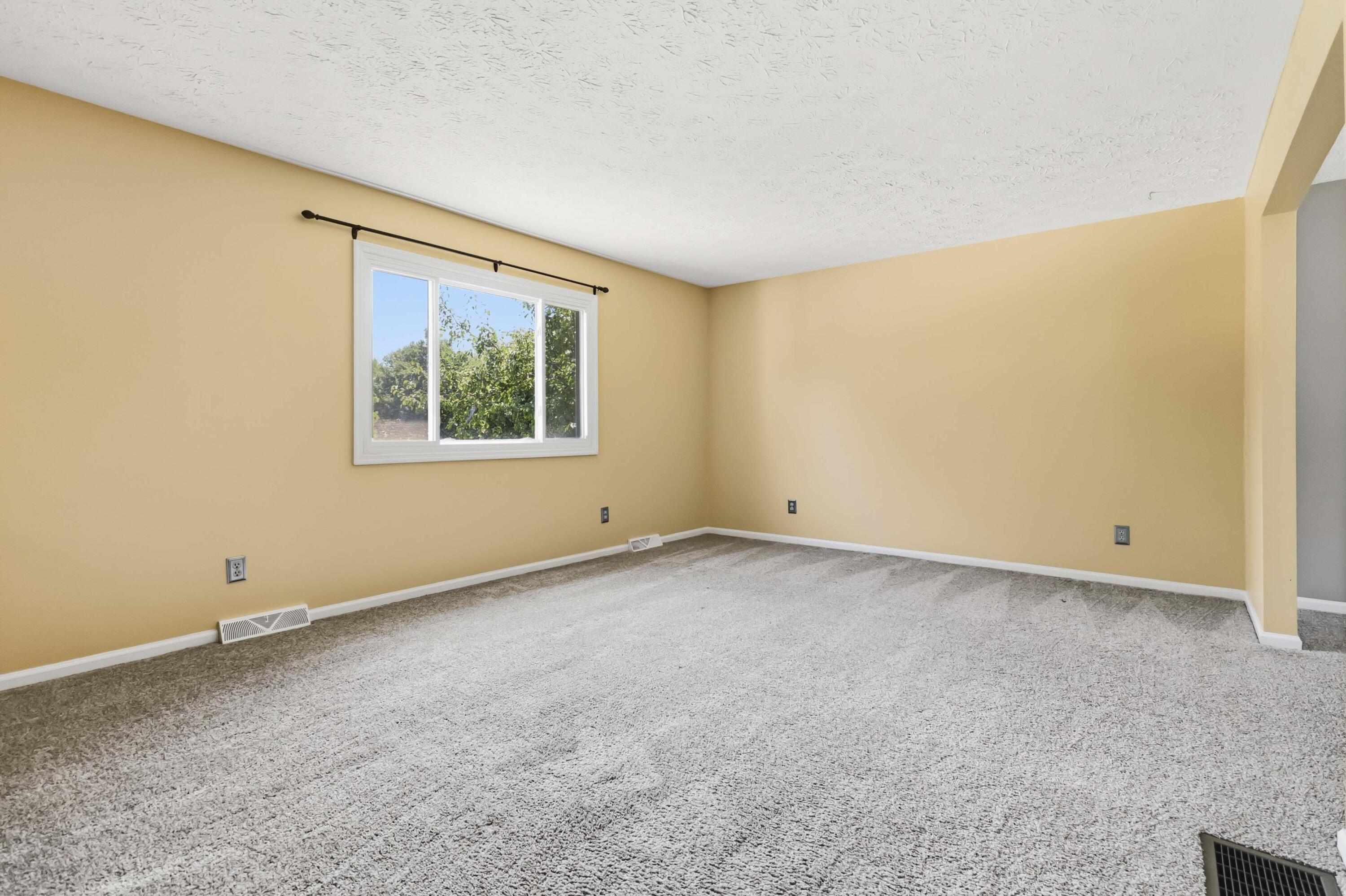 405 Riva Ridge Road Property Photo 8